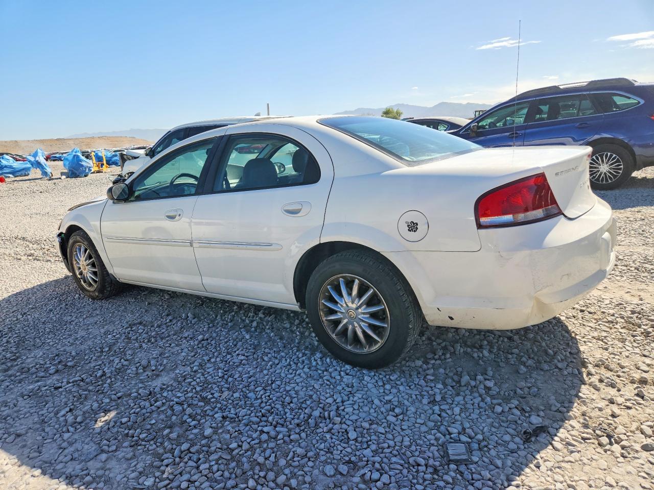 2002 Chrysler Sebring Lxi White vin: 1C3EL56R02N169381