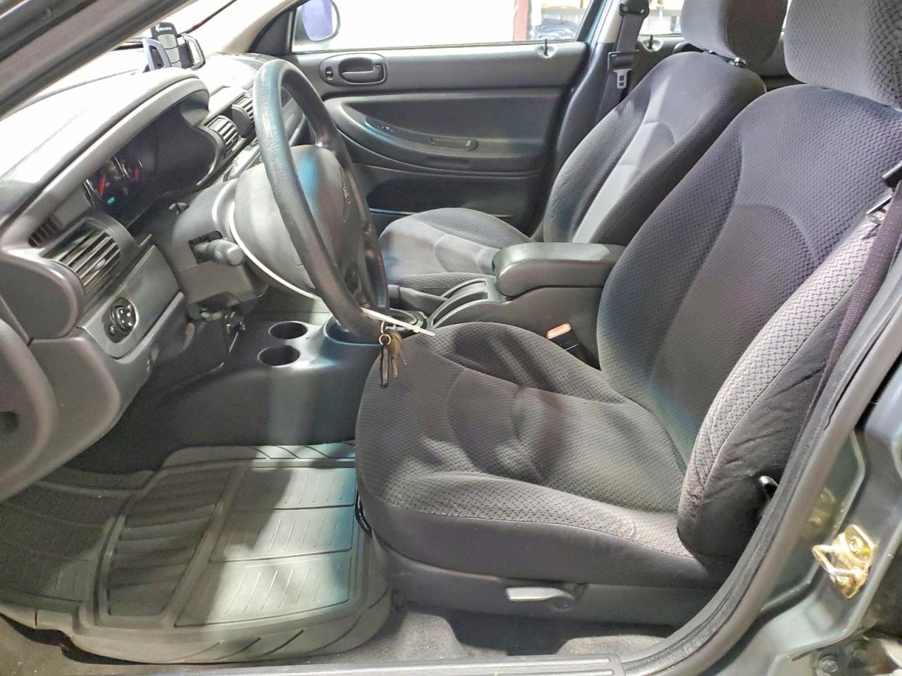 2004 Chrysler Sebring Lxi Gray vin: 1C3EL56R64N262215