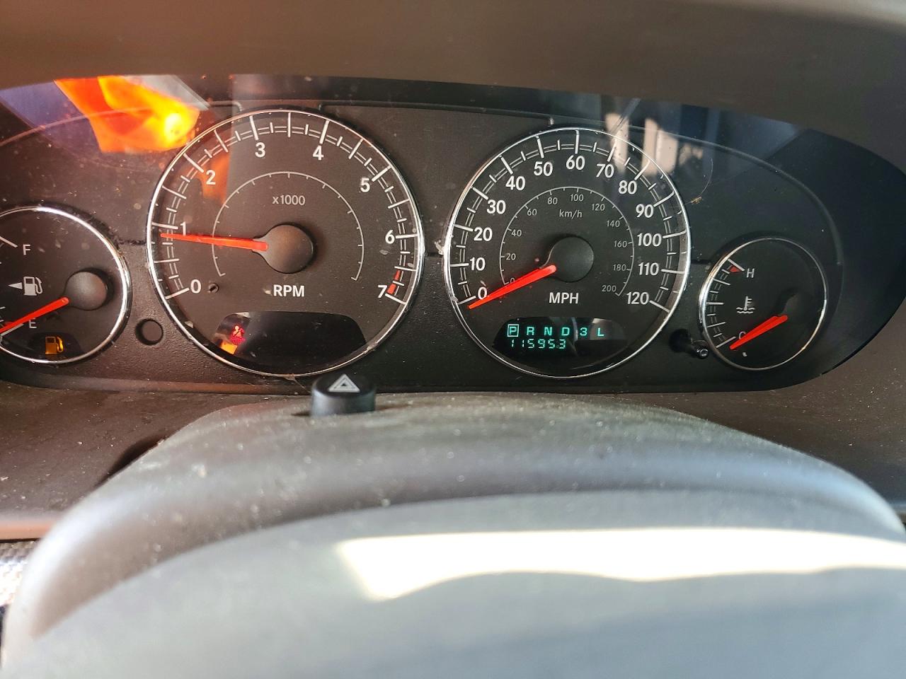 2004 Chrysler Sebring Lxi Серебряный vin: 1C3EL56R74N340033
