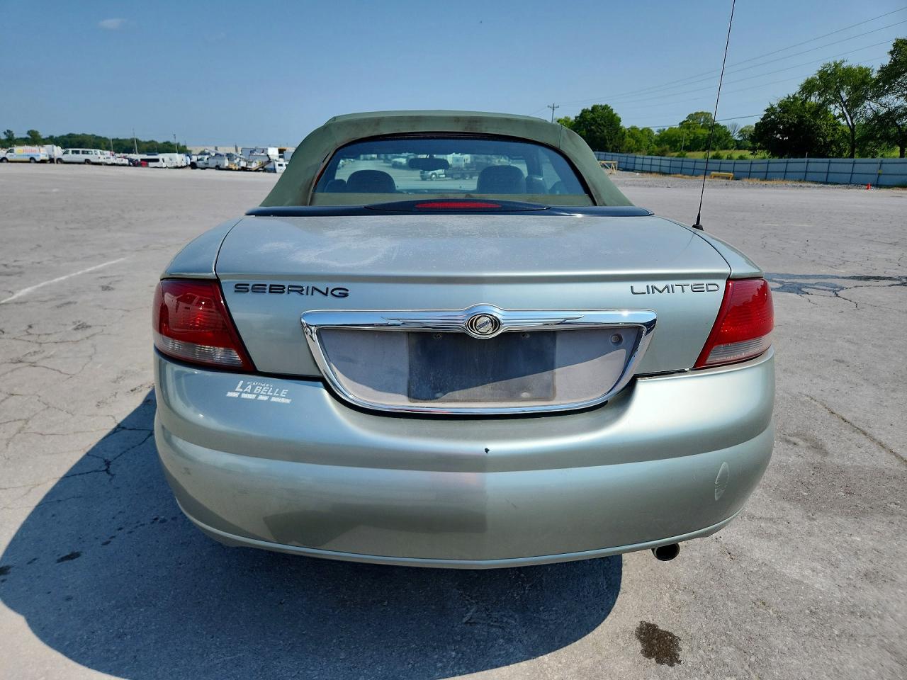 2004 Chrysler Sebring Limited Silver vin: 1C3EL65R44N391397
