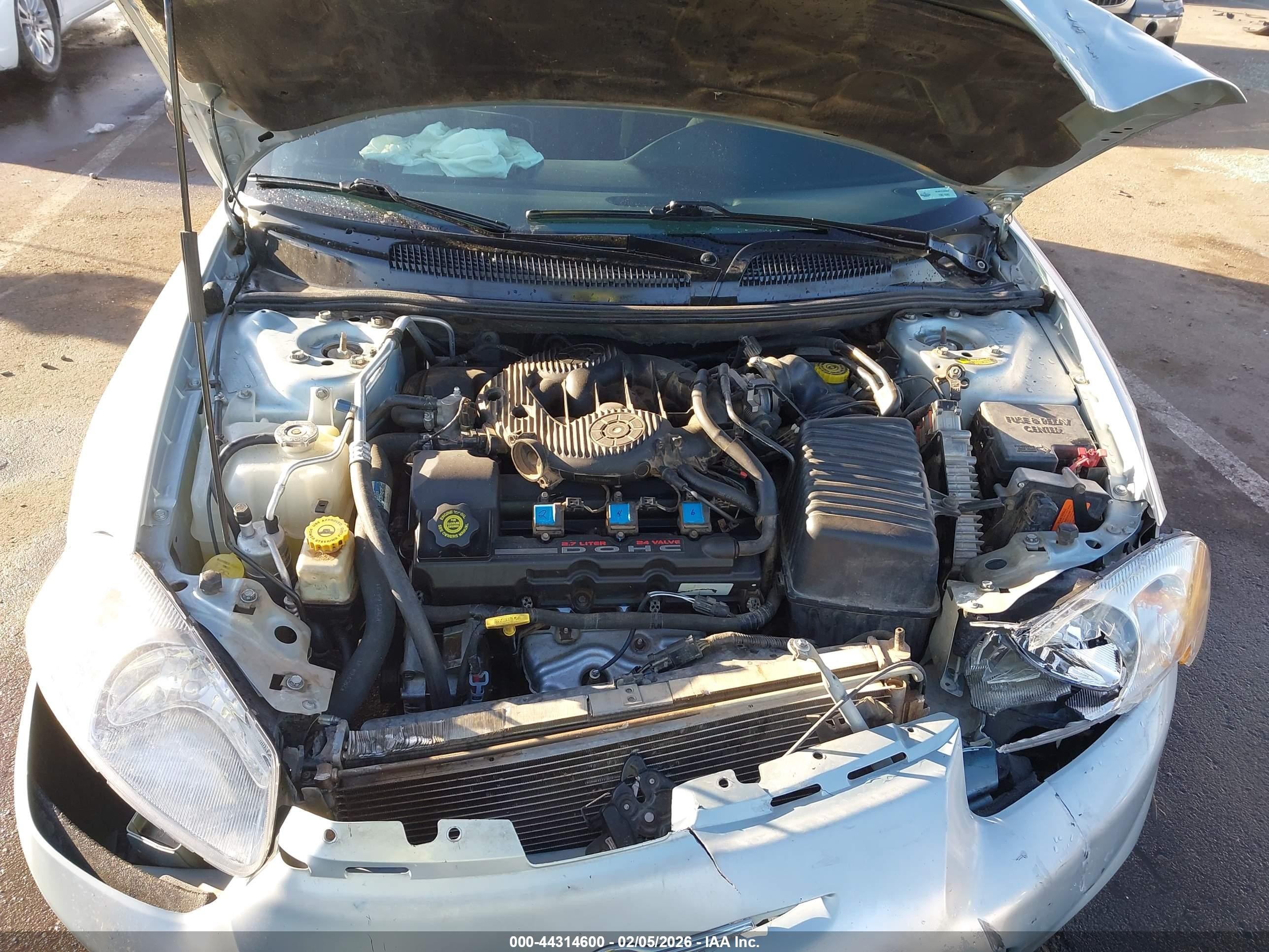 2002 Chrysler Sebring Limited Синий vin: 1C3EL65R62N233429