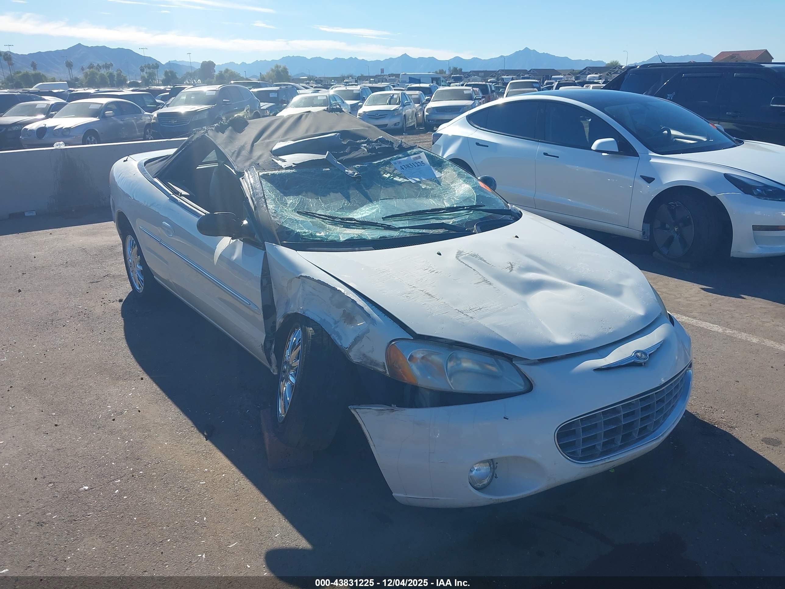 2002 Chrysler Sebring Limited White vin: 1C3EL65R82N264018