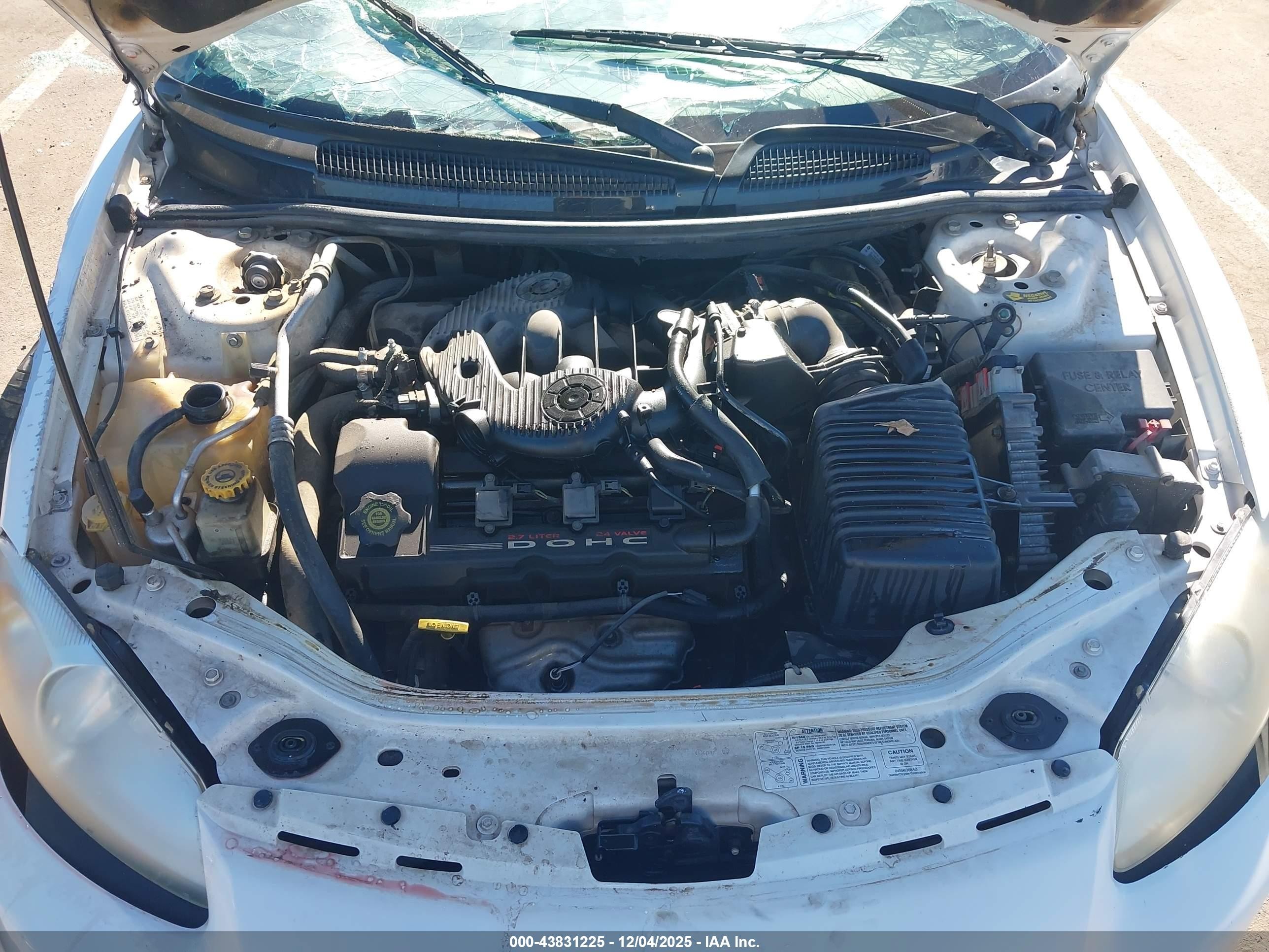 2002 Chrysler Sebring Limited White vin: 1C3EL65R82N264018