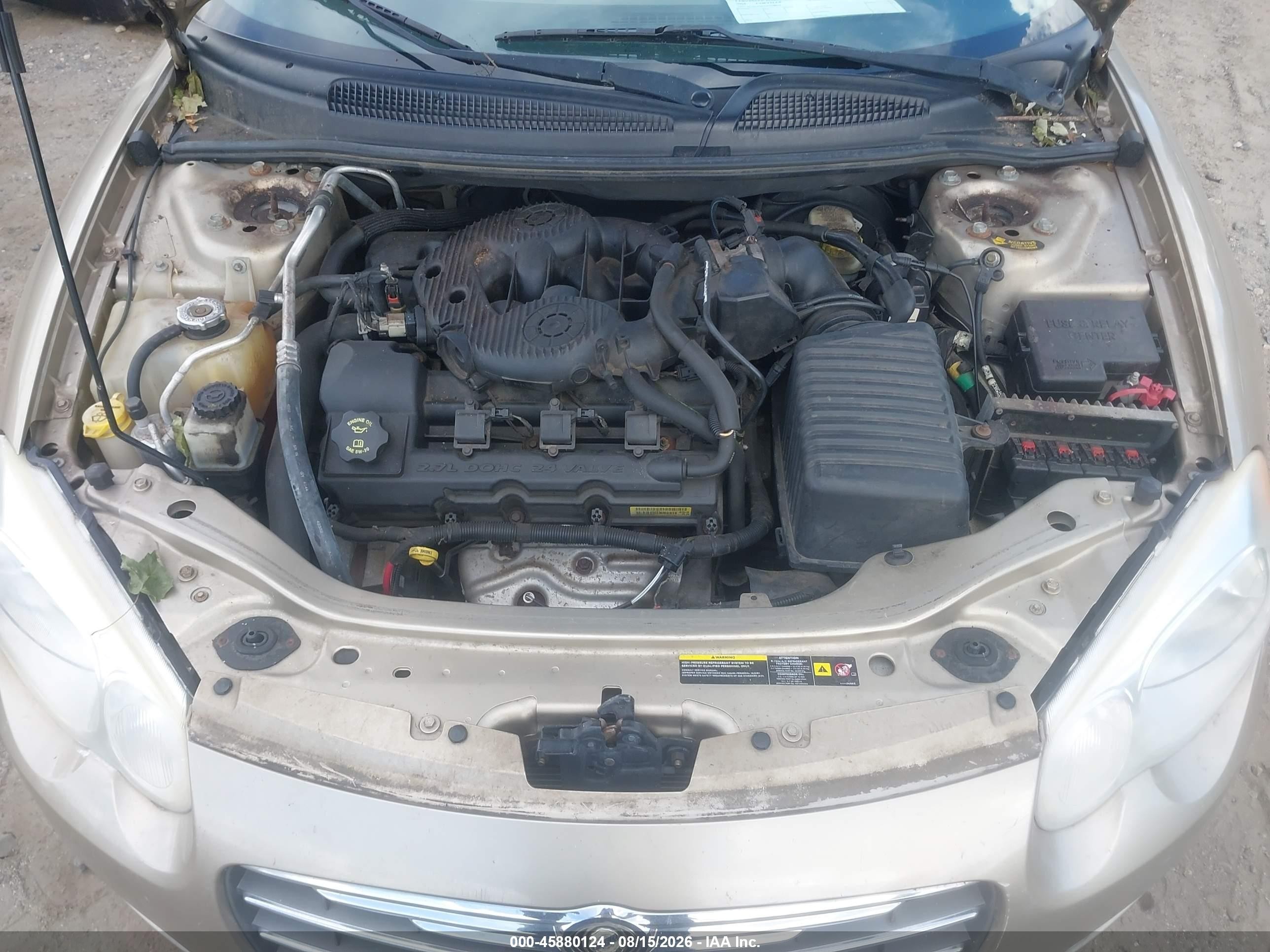 2004 Chrysler Sebring Limited Beige vin: 1C3EL65RX4N398659