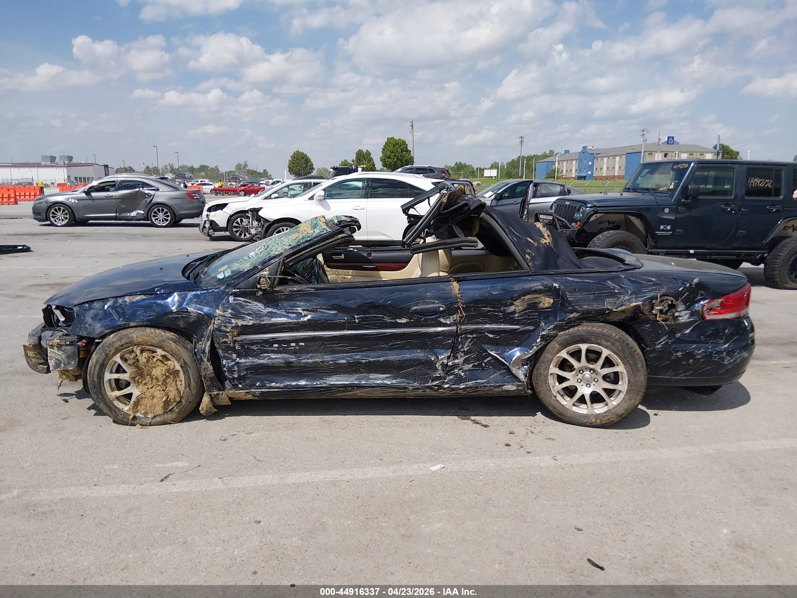 2001 Chrysler Sebring Limited Синий vin: 1C3EL65U11N653313
