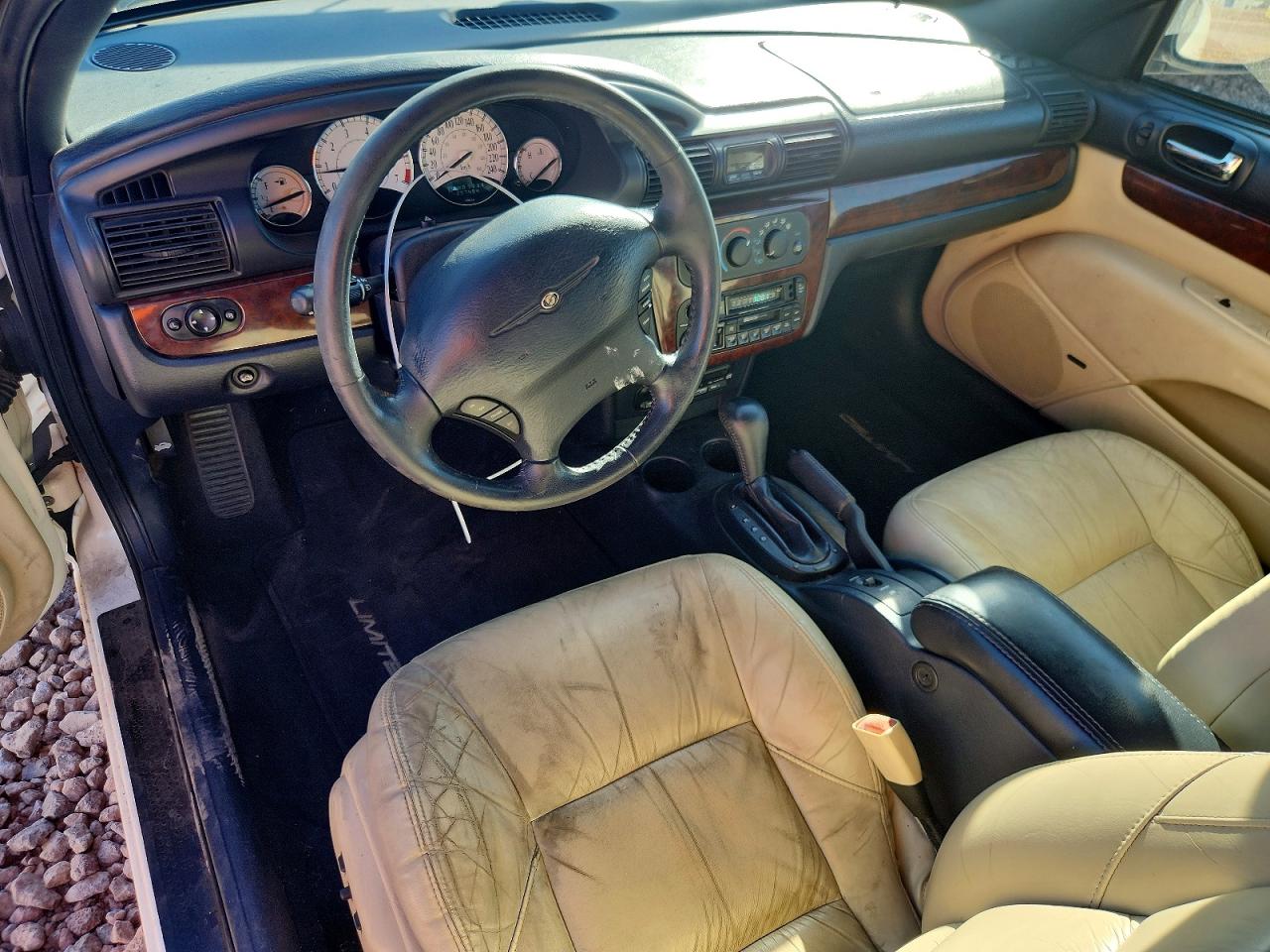 2001 Chrysler Sebring Limited White vin: 1C3EL65U71N699535