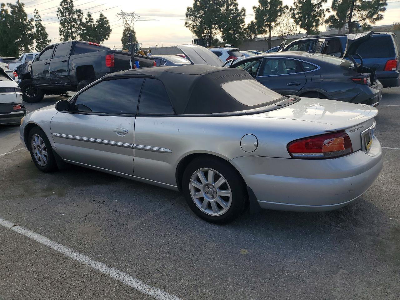 2004 Chrysler Sebring Gtc Silver vin: 1C3EL75R44N338270