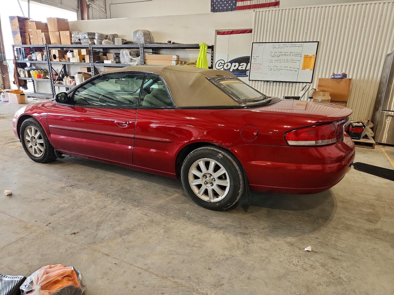 2002 Chrysler Sebring Gtc Red vin: 1C3EL75R62N240466