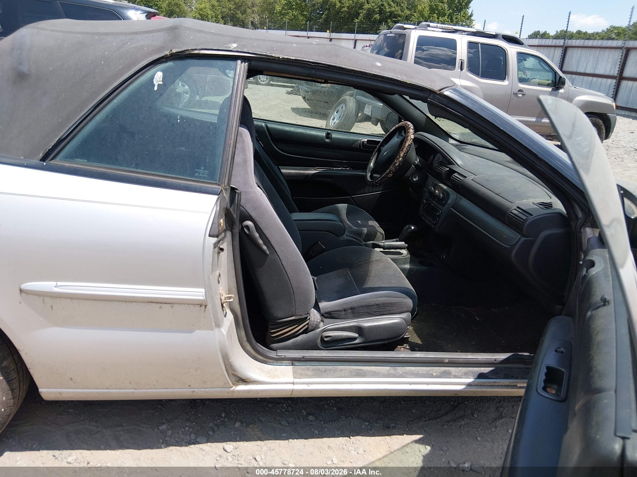 2005 Chrysler Sebring Gtc Silver vin: 1C3EL75R75N660676