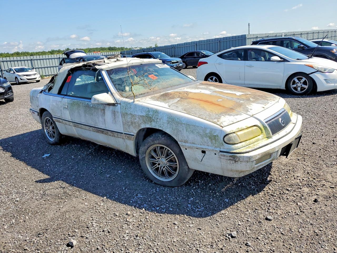 1994 Chrysler Lebaron Base White vin: 1C3EU4534RF261540