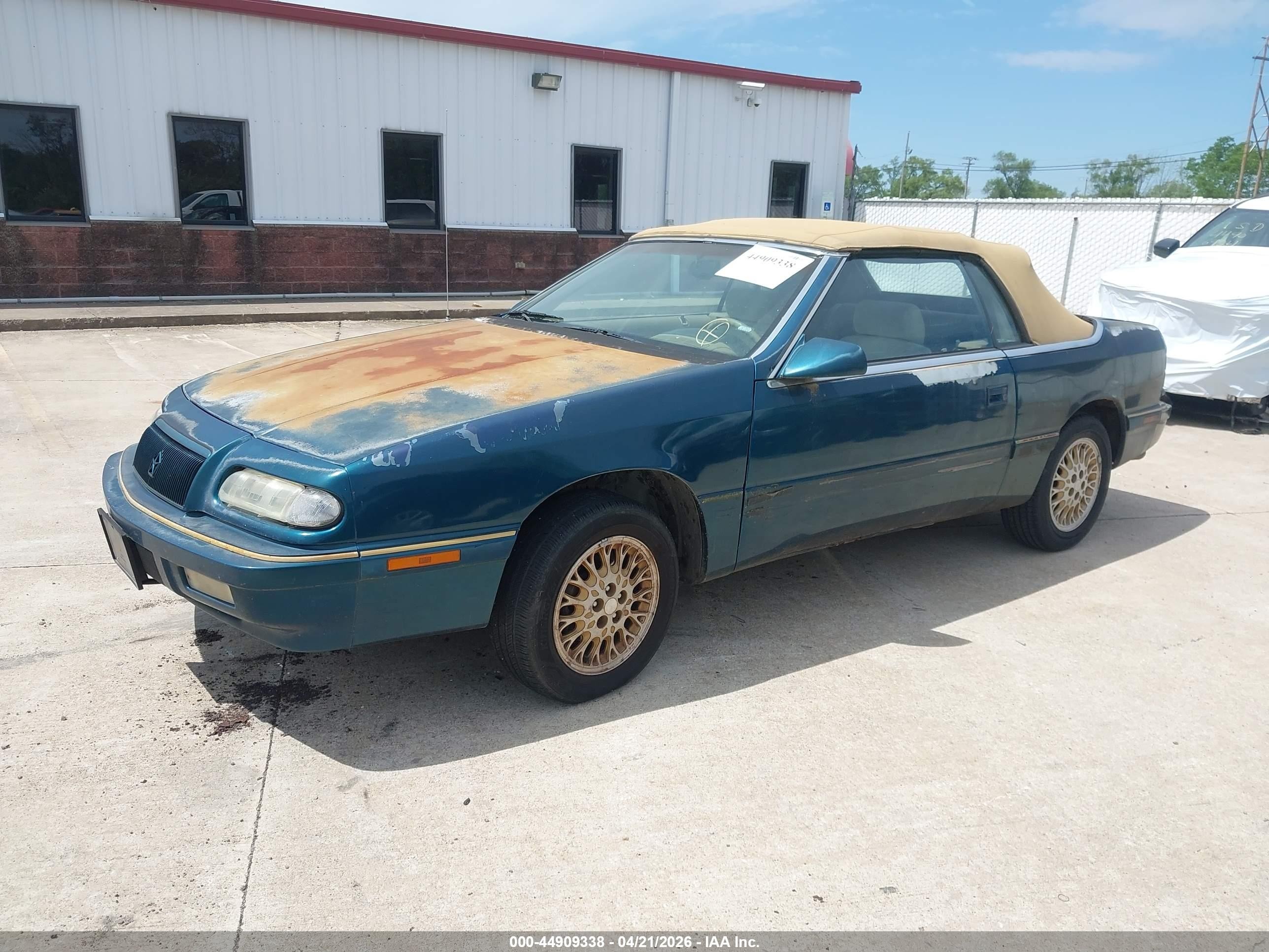 1995 Chrysler Lebaron Gtc Gray vin: 1C3EU4535SF678252
