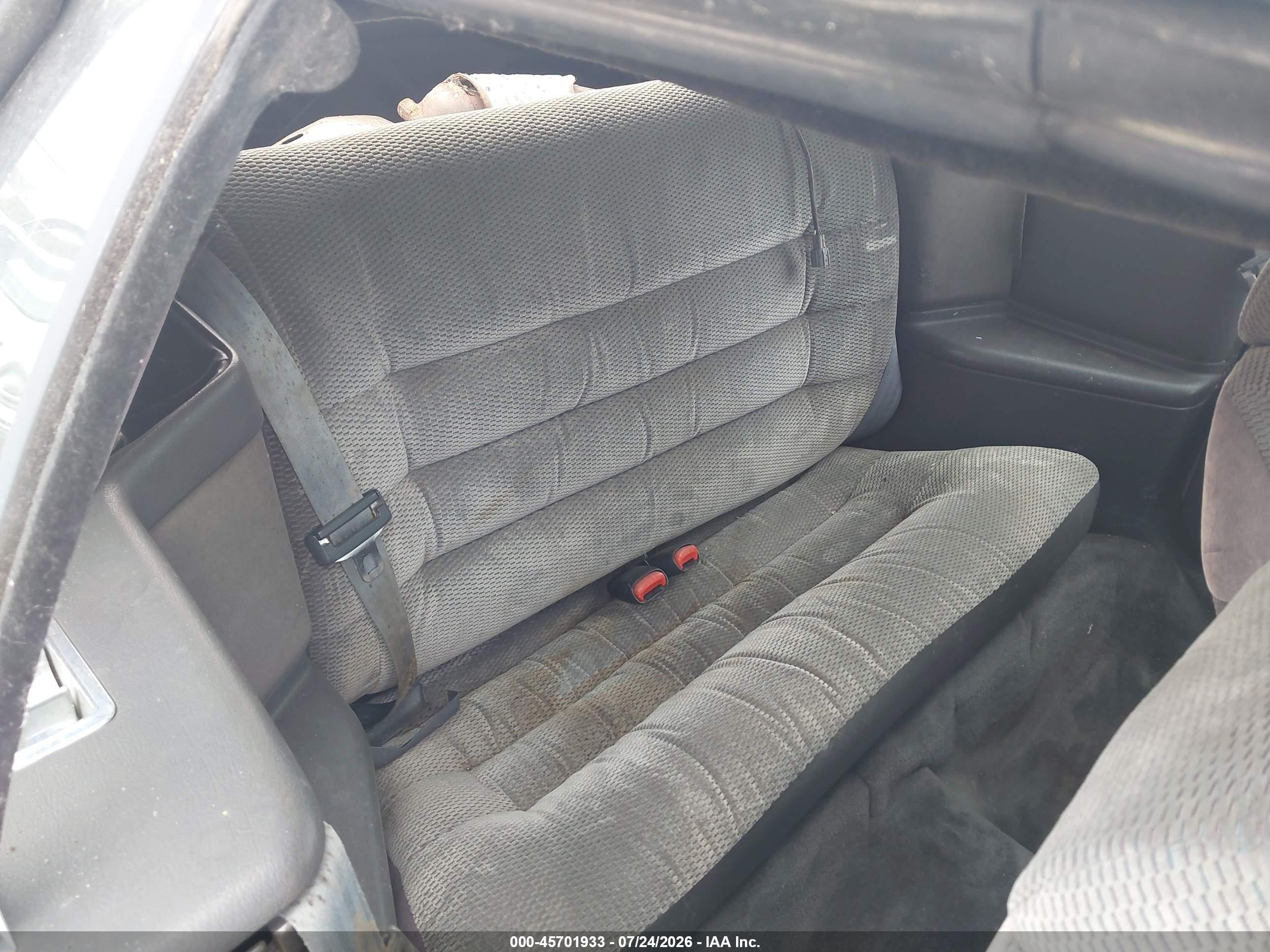 1995 Chrysler Lebaron Gtc Фиолетовый vin: 1C3EU4537SF553155