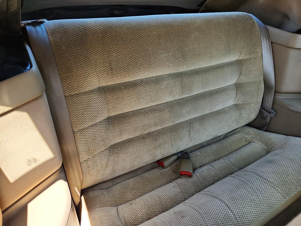 1994 Chrysler Lebaron Base Green vin: 1C3EU4538RF188768