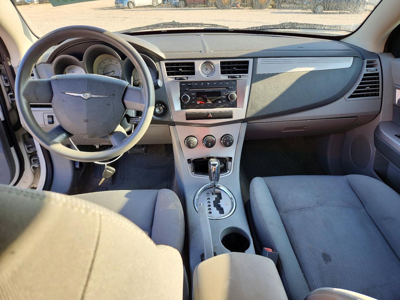 2008 Chrysler Sebring White vin: 1C3LC45K18N249609