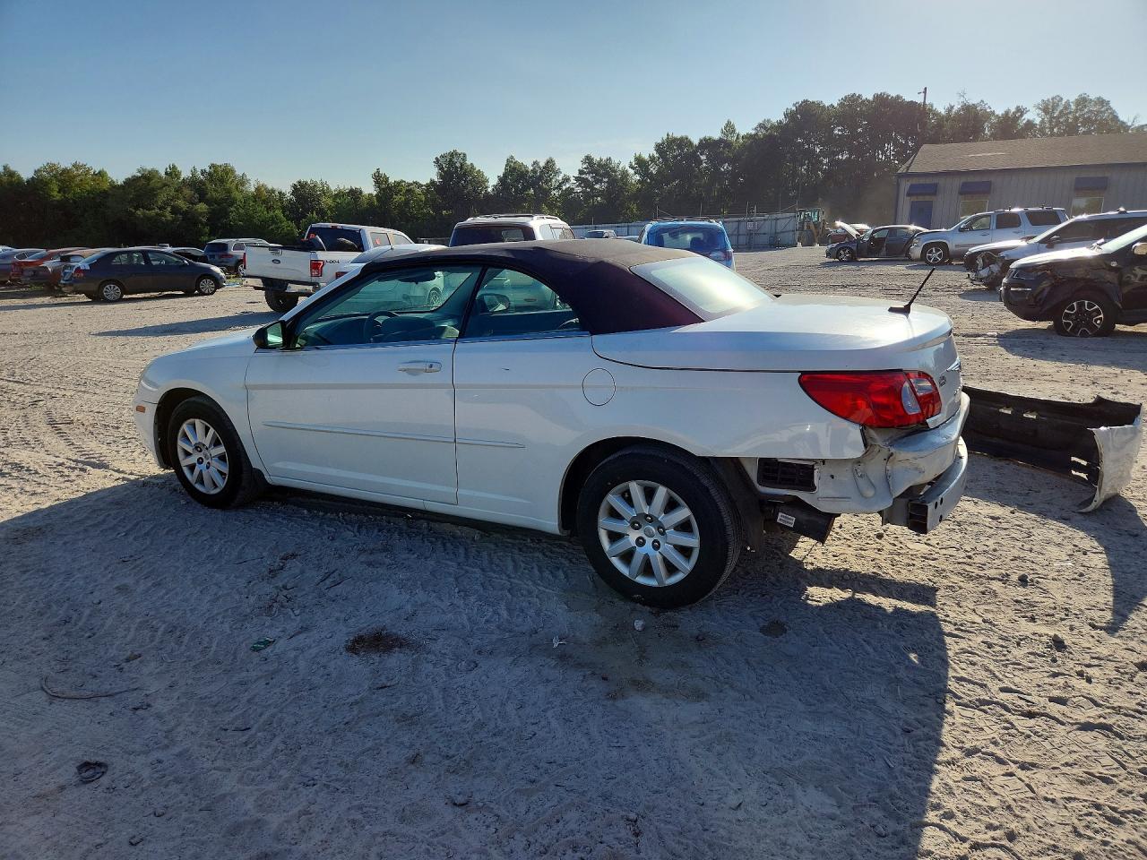 2008 Chrysler Sebring White vin: 1C3LC45K18N249609