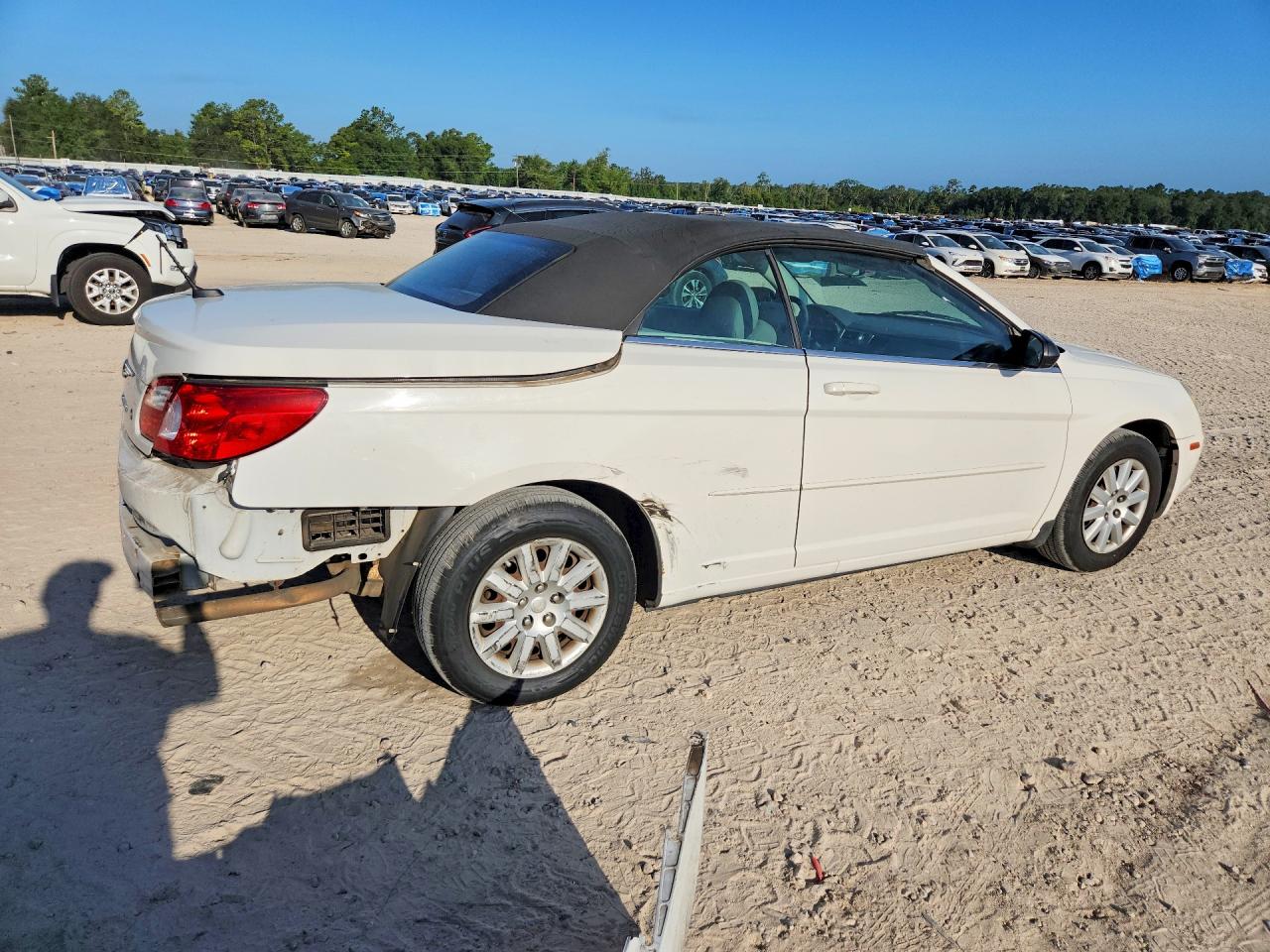 2008 Chrysler Sebring White vin: 1C3LC45K18N249609