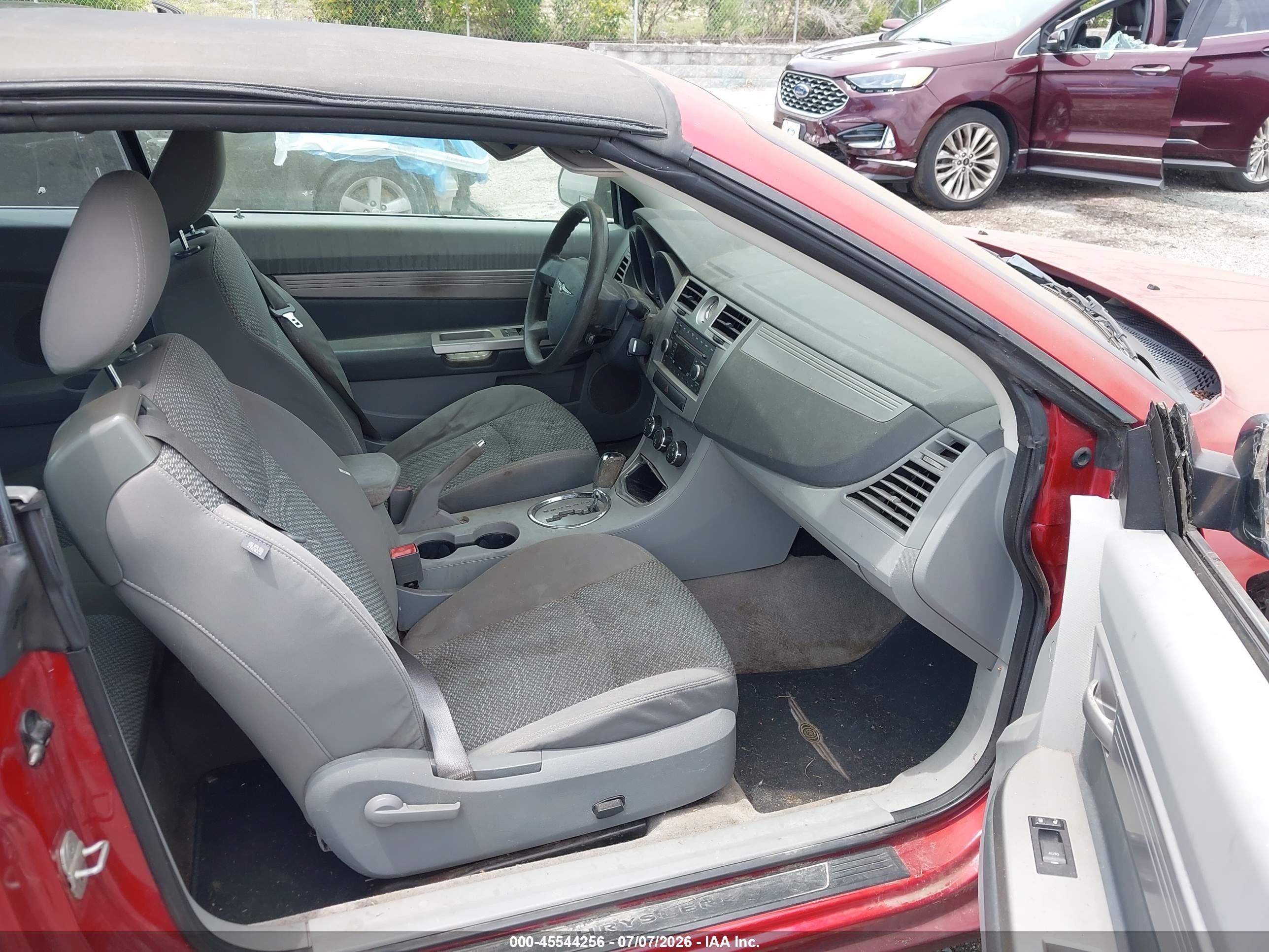2008 Chrysler Sebring Lx Red vin: 1C3LC45K78N642854