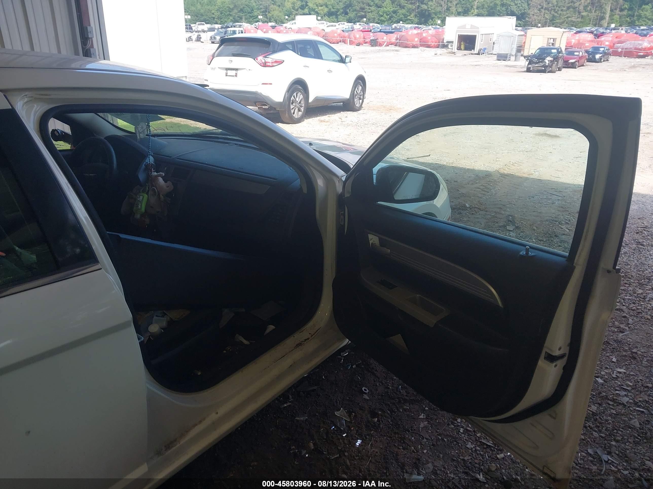 2009 Chrysler Sebring Lx White vin: 1C3LC46B19N558139