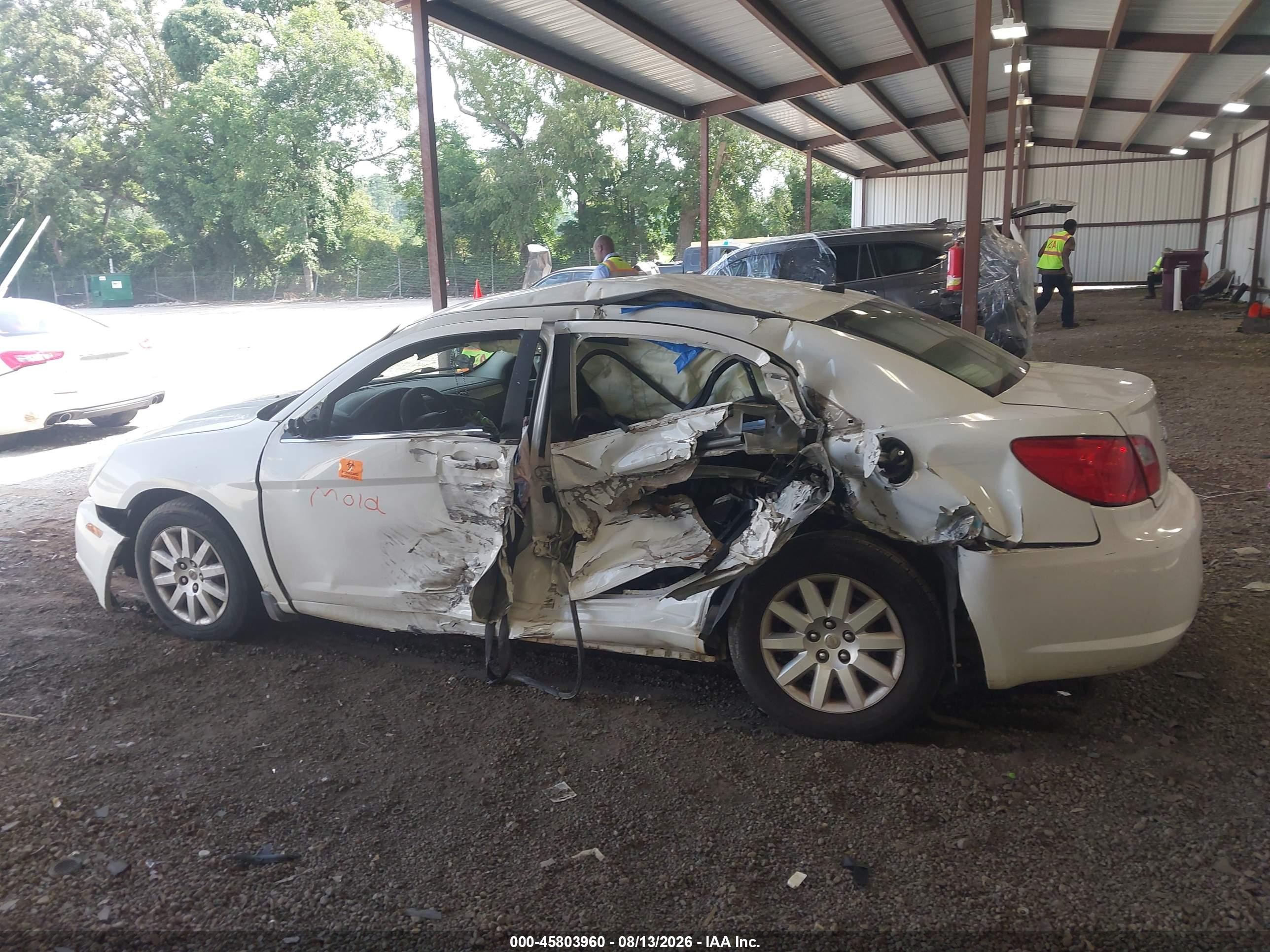 2009 Chrysler Sebring Lx White vin: 1C3LC46B19N558139