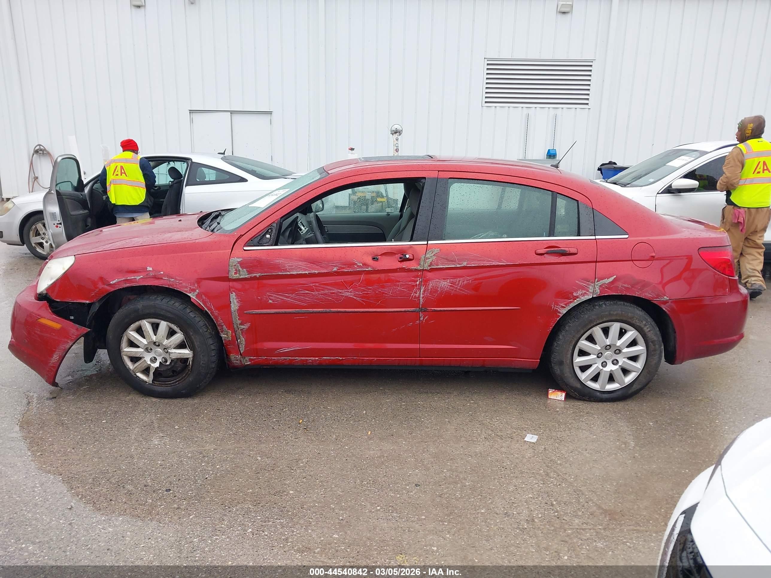 2007 Chrysler Sebring   Red vin: 1C3LC46K37N517122