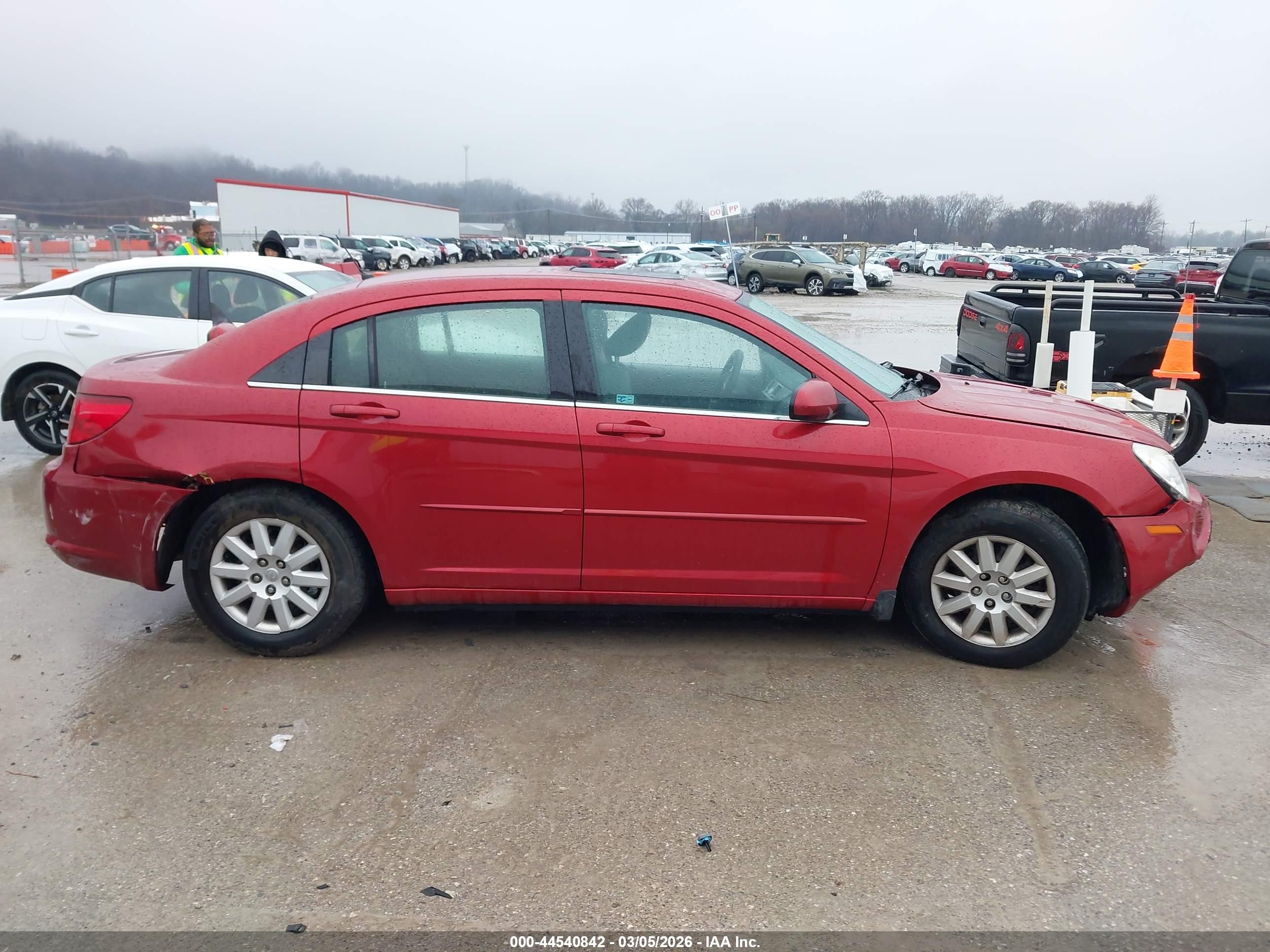 2007 Chrysler Sebring   Red vin: 1C3LC46K37N517122