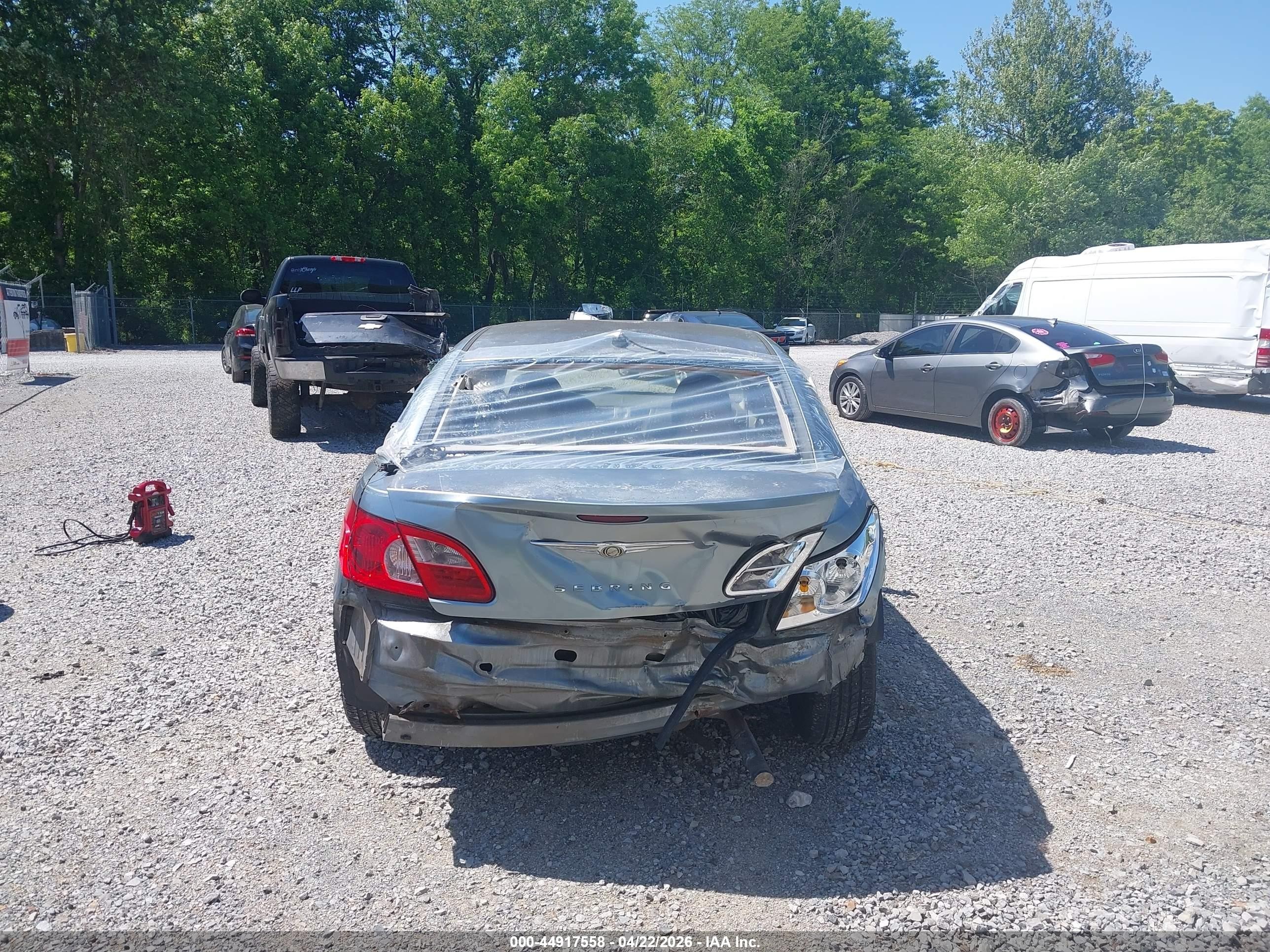 2008 Chrysler Sebring Lx Серебряный vin: 1C3LC46K78N284640