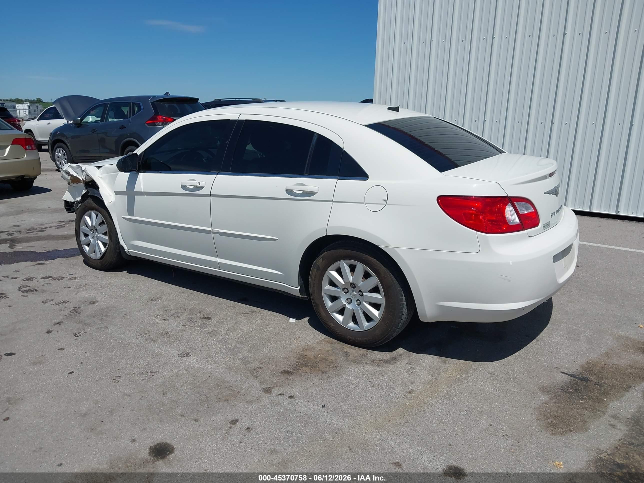 2008 Chrysler Sebring Lx Белый vin: 1C3LC46K98N204397