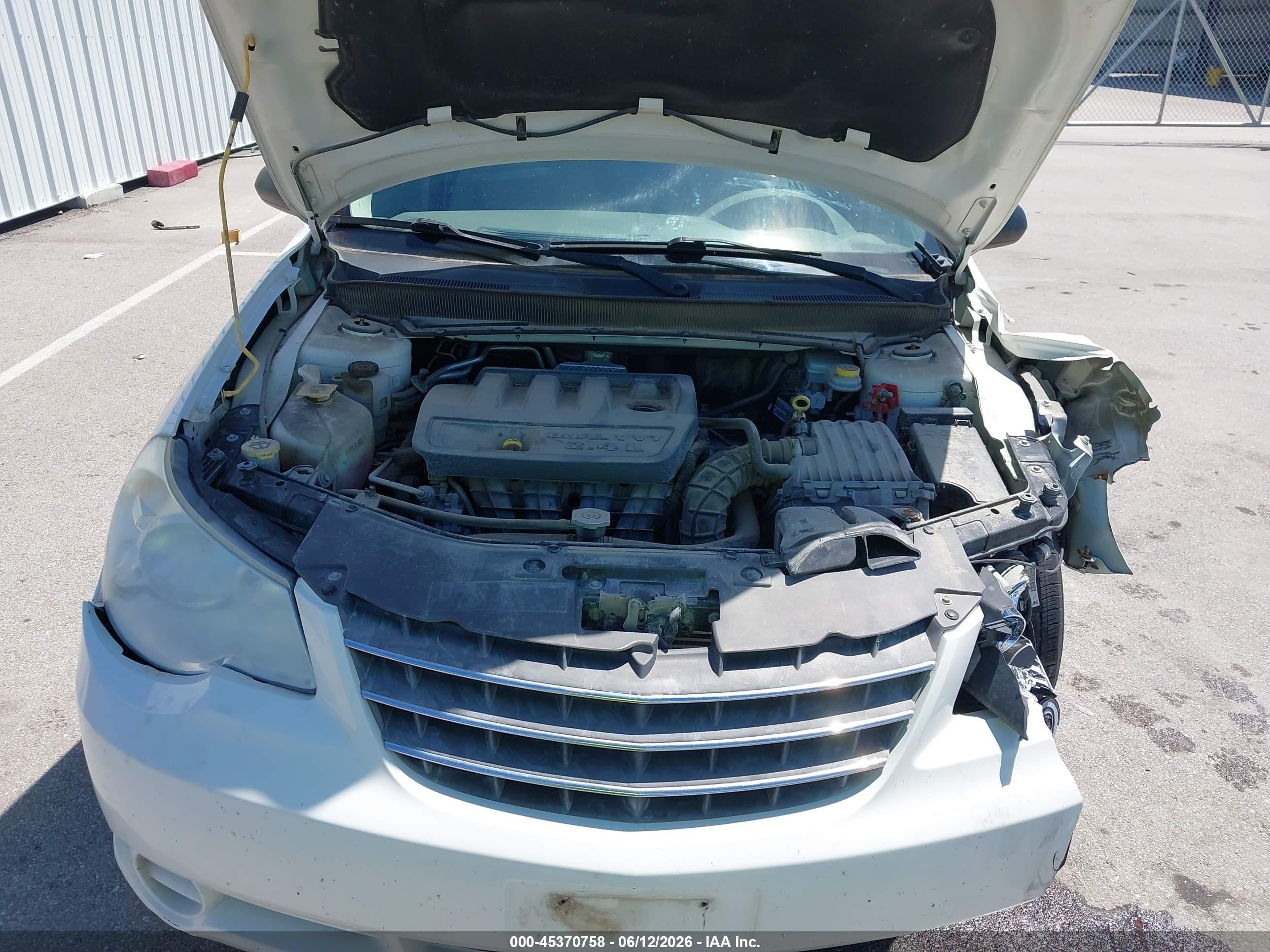 2008 Chrysler Sebring Lx Белый vin: 1C3LC46K98N204397