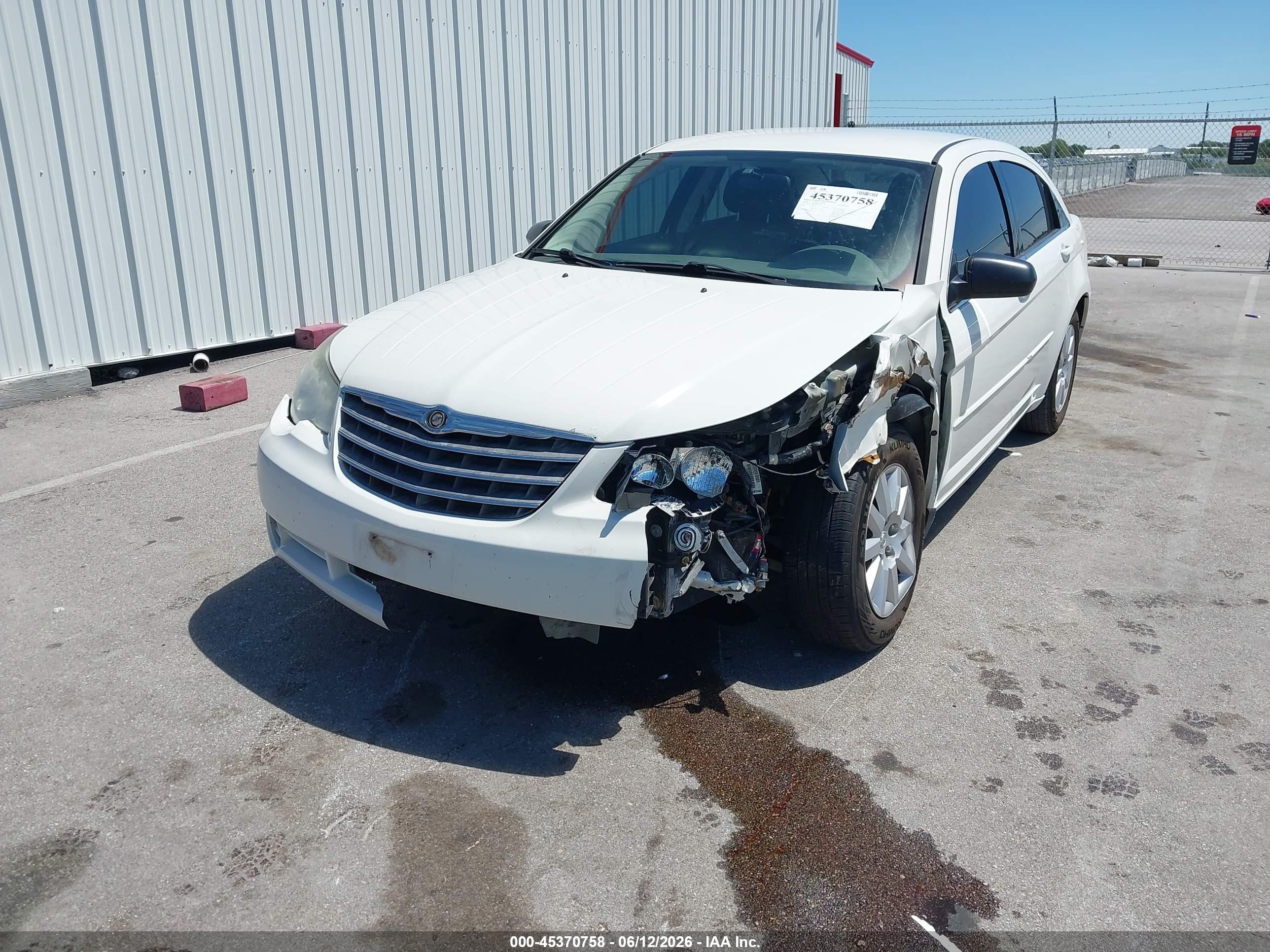 2008 Chrysler Sebring Lx Белый vin: 1C3LC46K98N204397