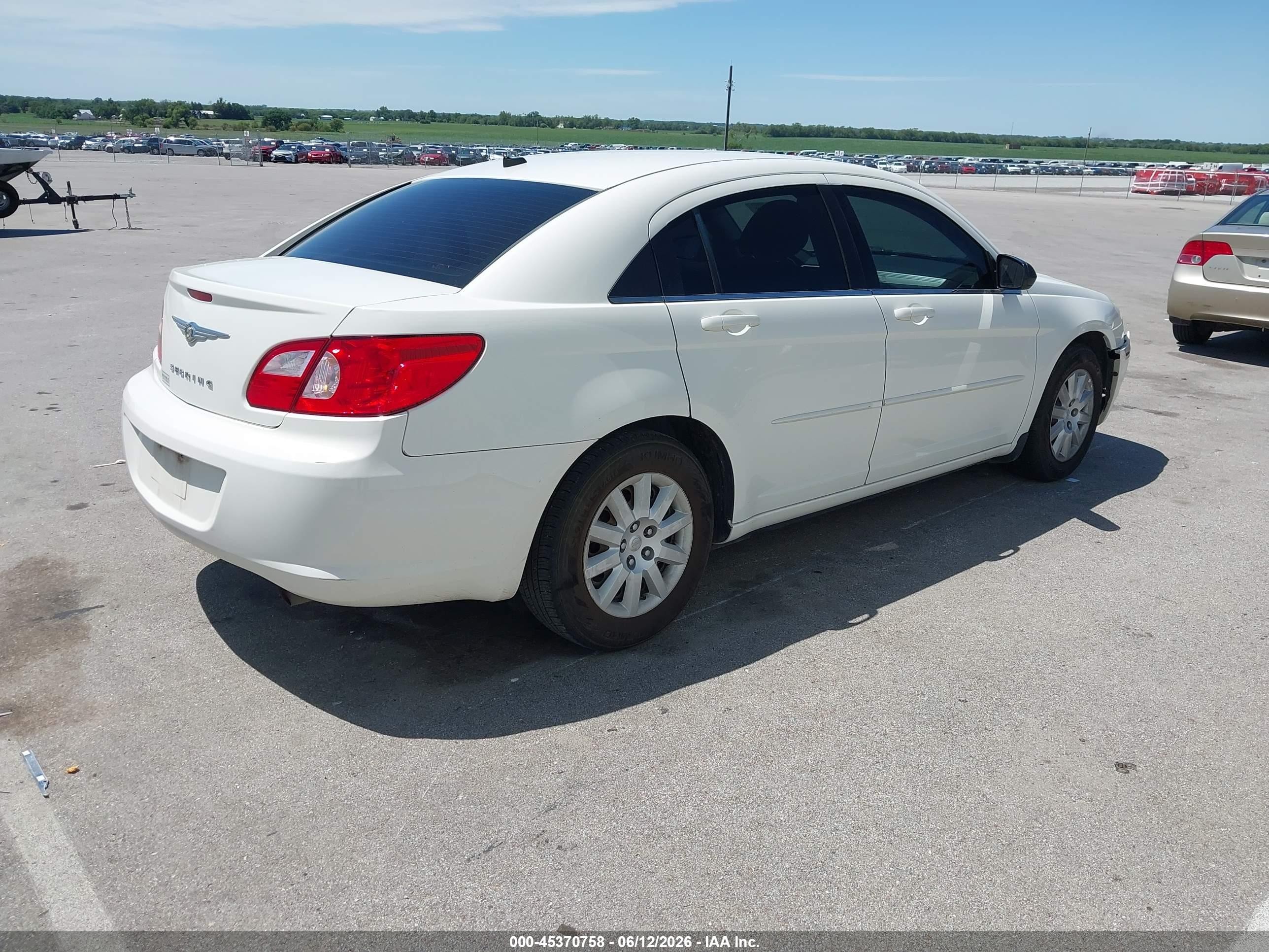 2008 Chrysler Sebring Lx Белый vin: 1C3LC46K98N204397