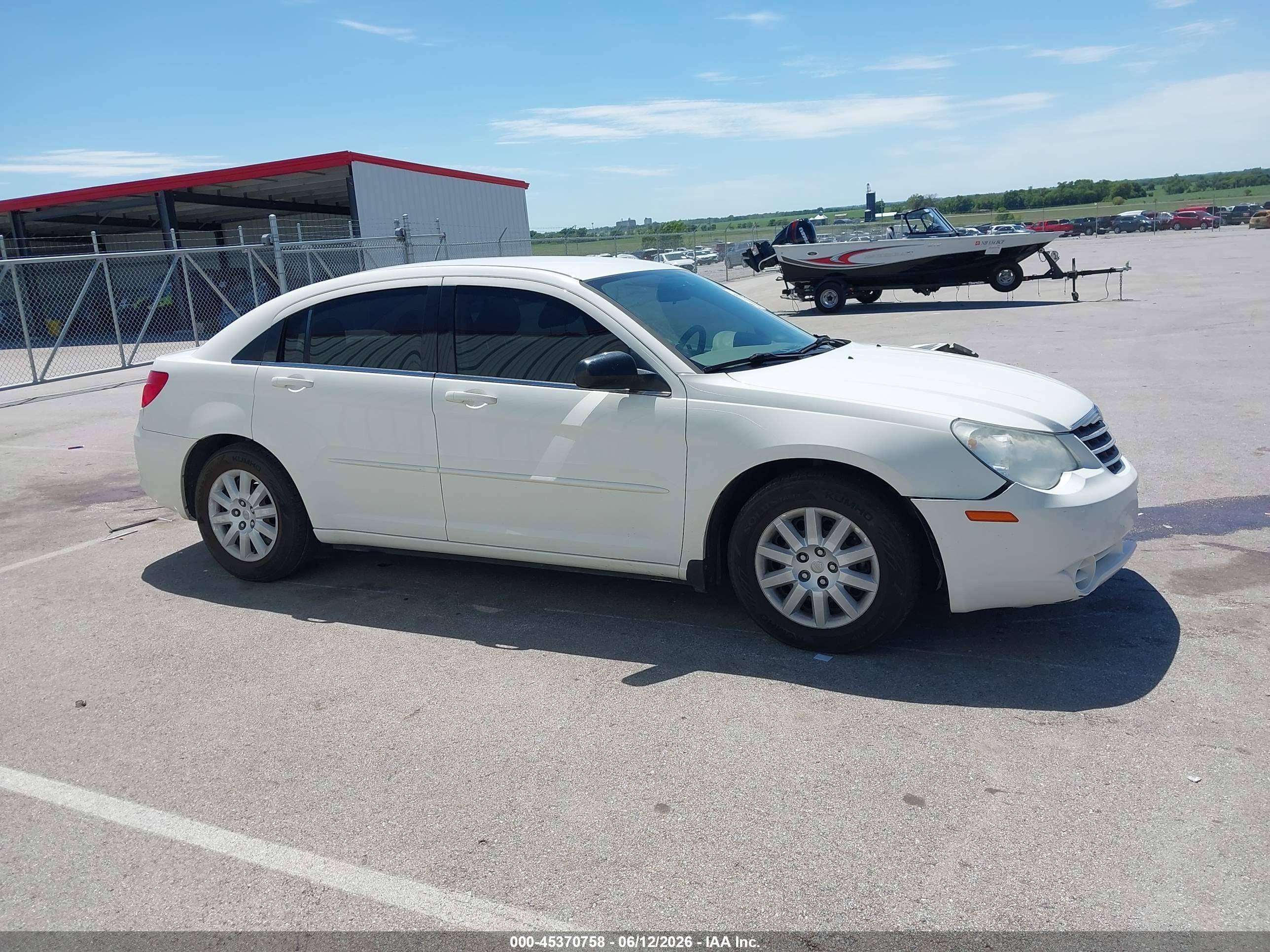 2008 Chrysler Sebring Lx Белый vin: 1C3LC46K98N204397