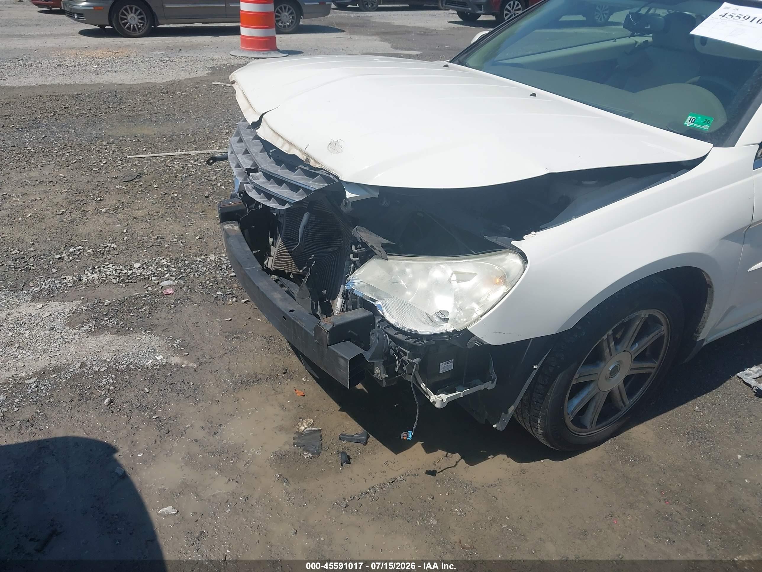 2008 Chrysler Sebring Touring Белый vin: 1C3LC55R08N640320