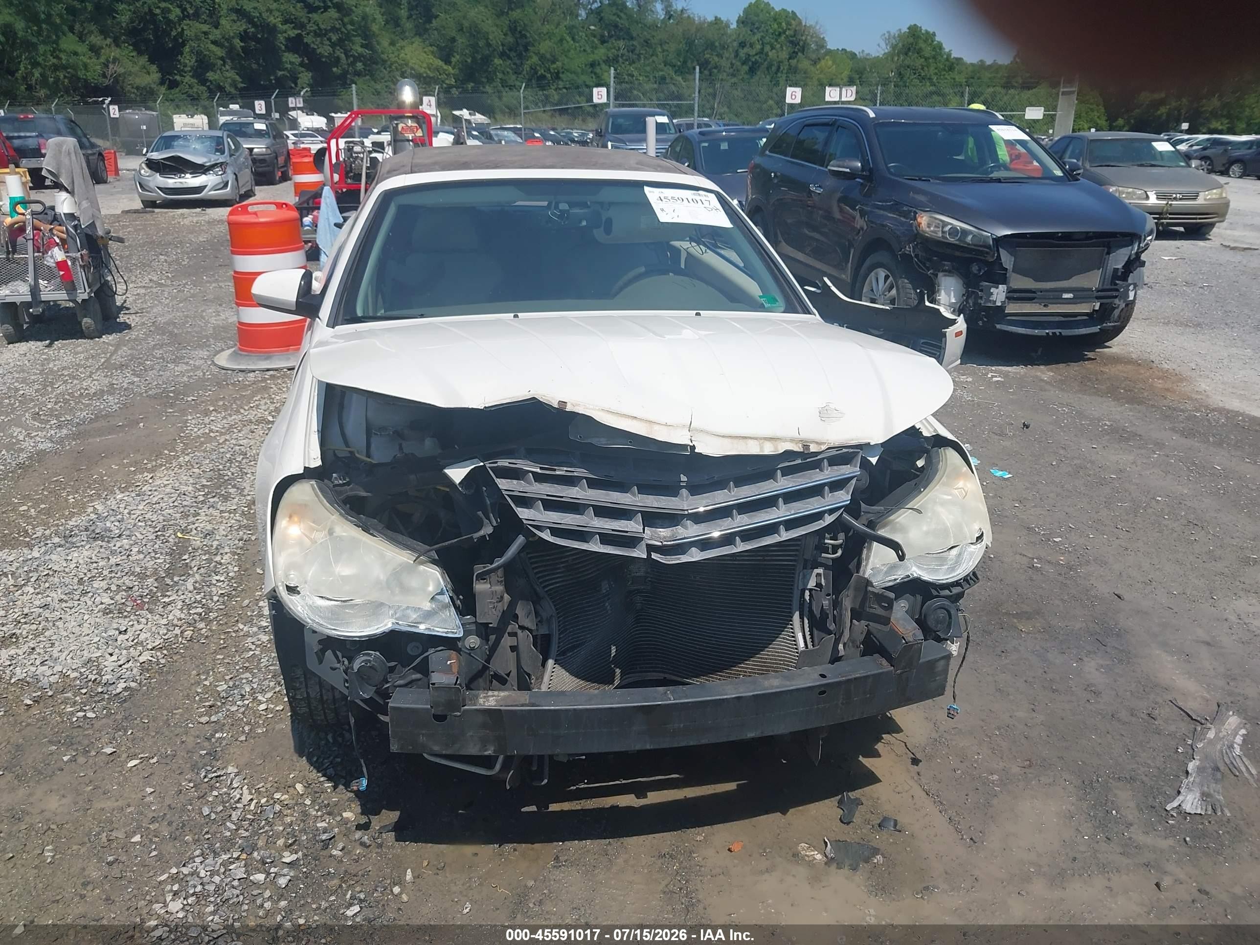 2008 Chrysler Sebring Touring Белый vin: 1C3LC55R08N640320