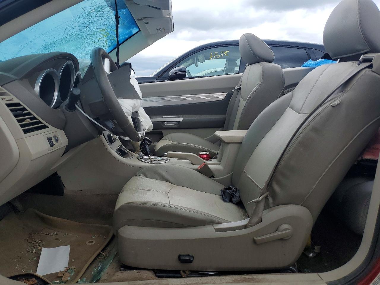 2008 Chrysler Sebring Touring Red vin: 1C3LC55R08N689405