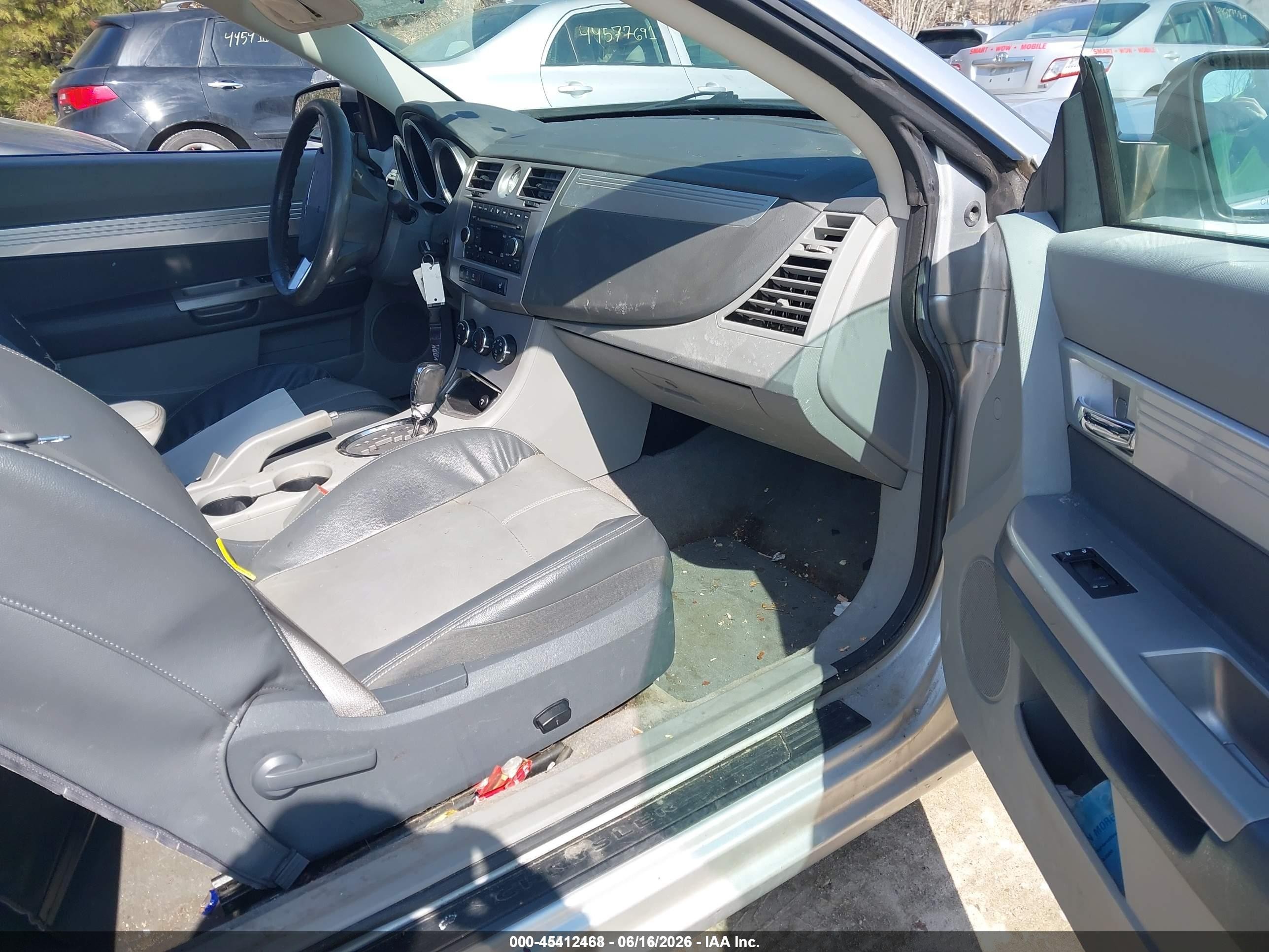 2008 Chrysler Sebring Touring Gray vin: 1C3LC55R28N223393