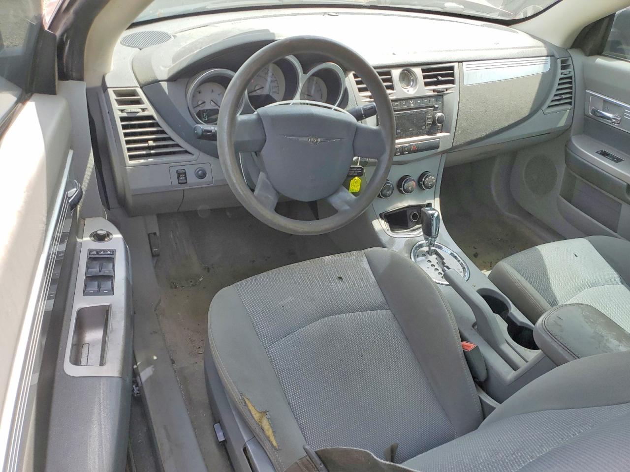 2008 Chrysler Sebring Red vin: 1C3LC55R28N258435