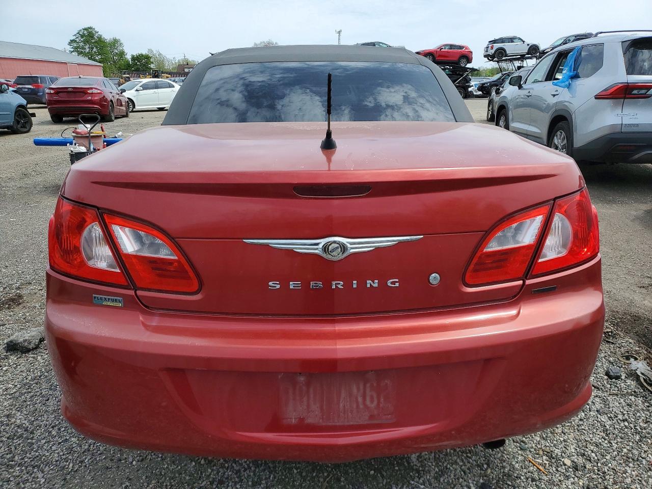 2008 Chrysler Sebring Red vin: 1C3LC55R28N258435
