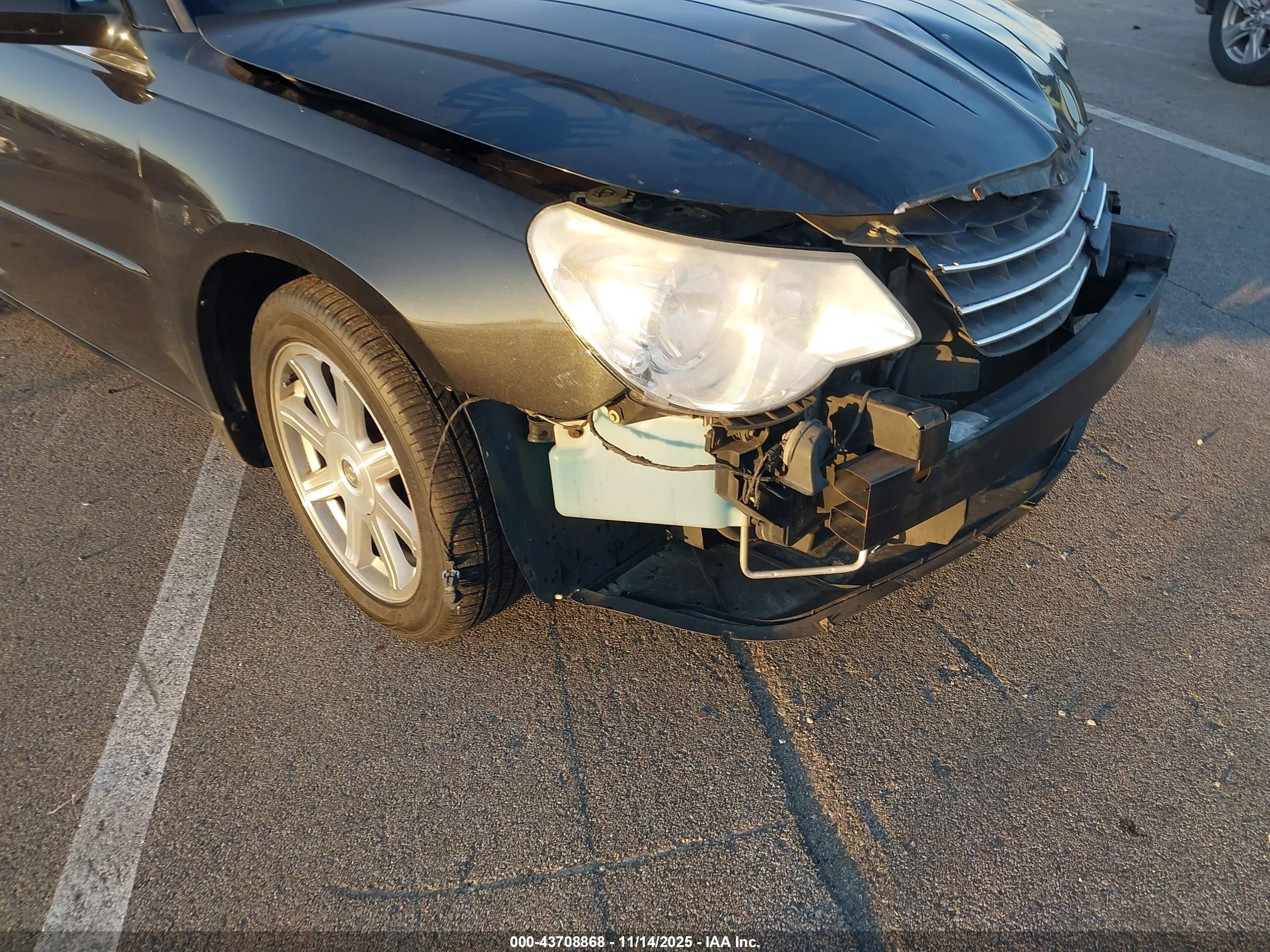 2008 Chrysler Sebring Touring Black vin: 1C3LC55R28N640321