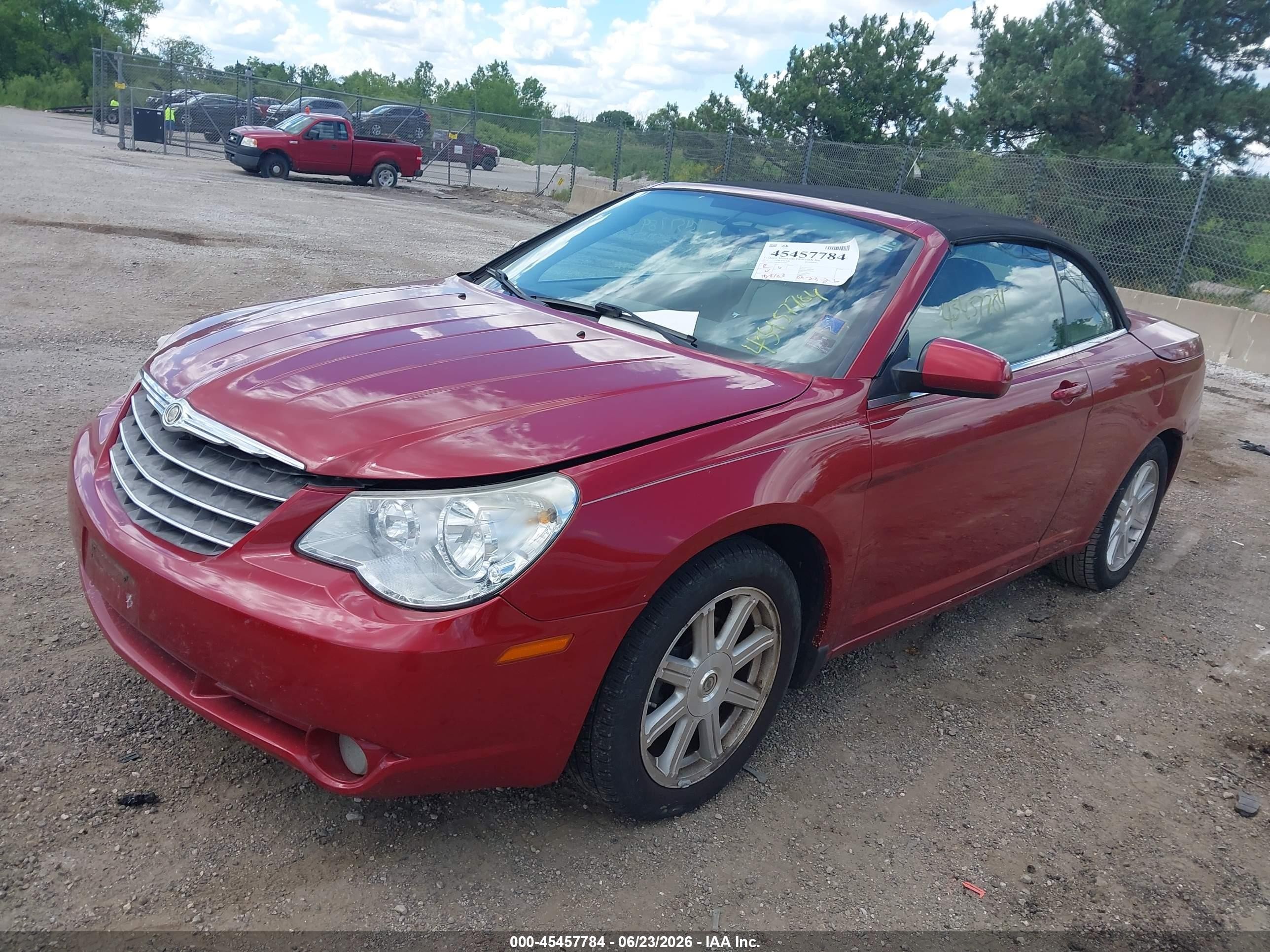2008 Chrysler Sebring Touring Red vin: 1C3LC55R48N573091