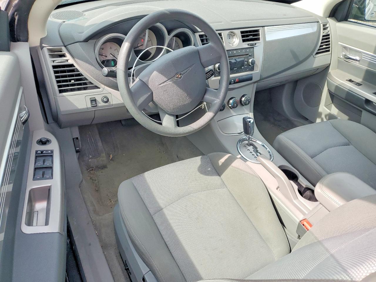 2008 Chrysler Sebring Touring Silver vin: 1C3LC55R58N264536