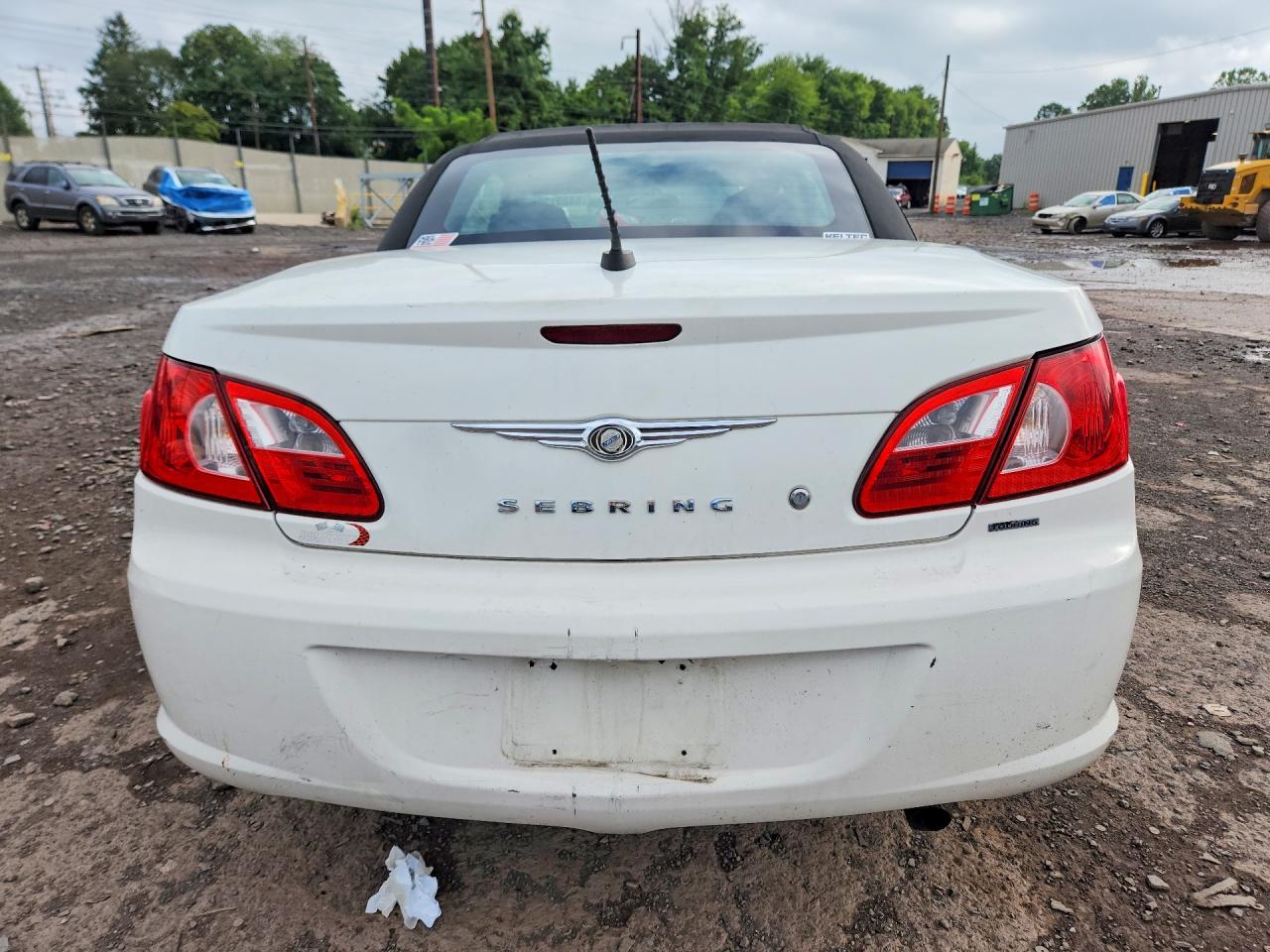 2008 Chrysler Sebring Touring White vin: 1C3LC55R58N294653