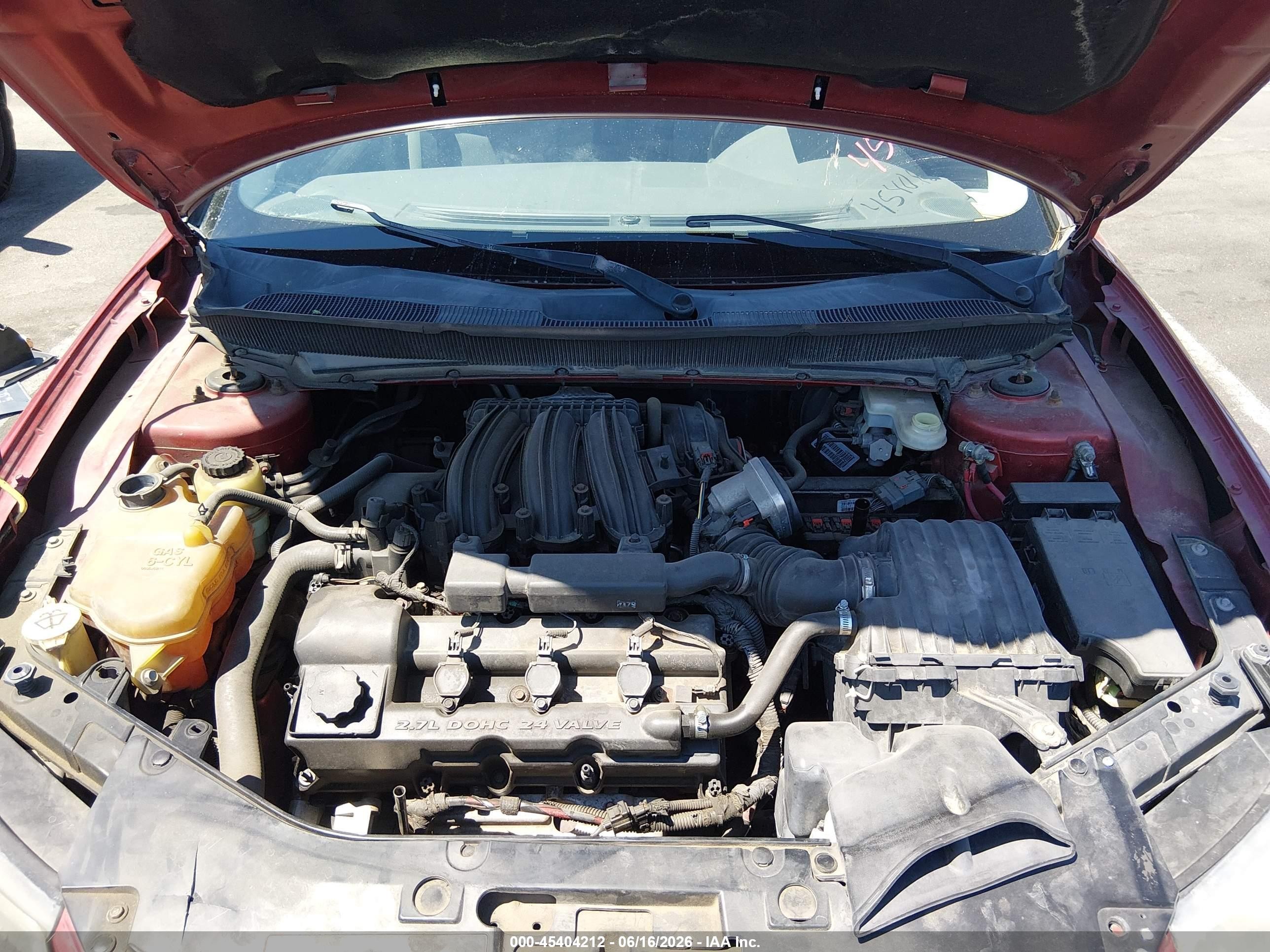 2008 Chrysler Sebring Touring Red vin: 1C3LC55R68N643531