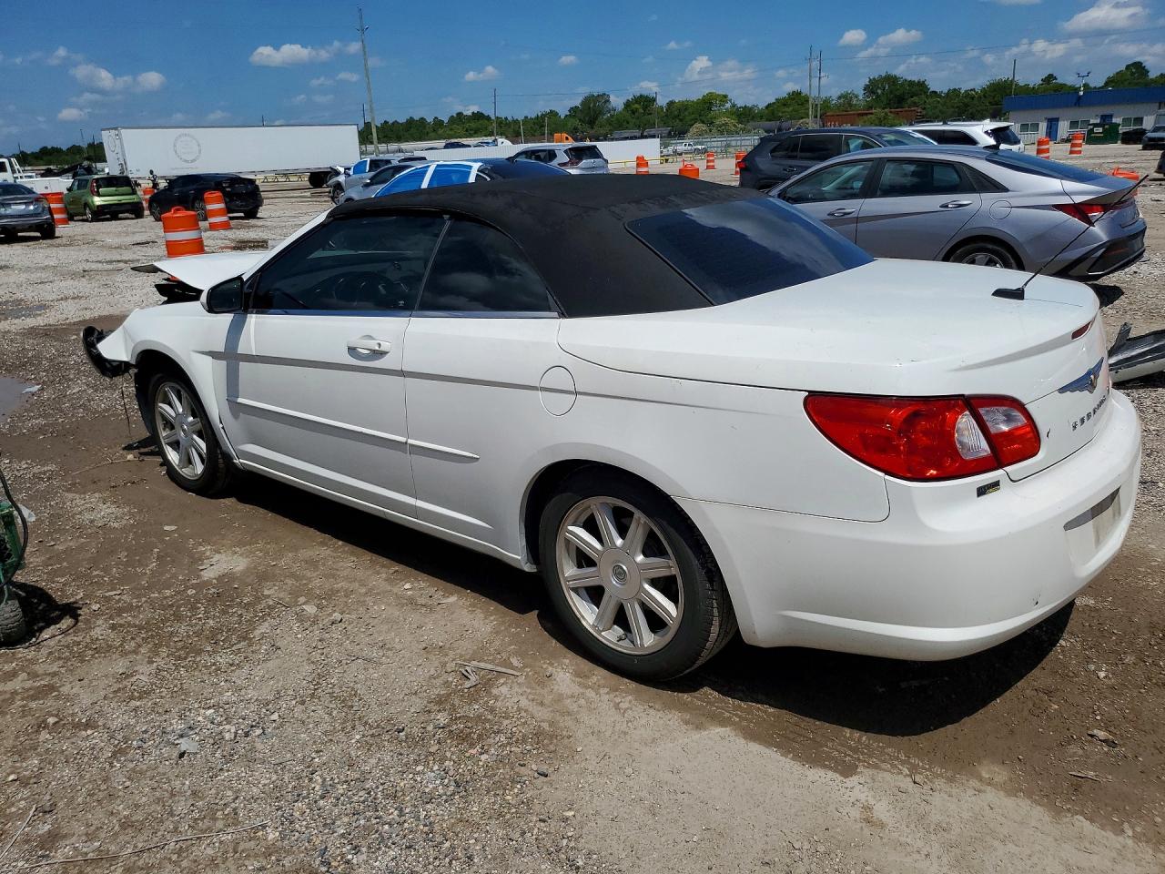 2008 Chrysler Sebring Touring White vin: 1C3LC55R78N157472