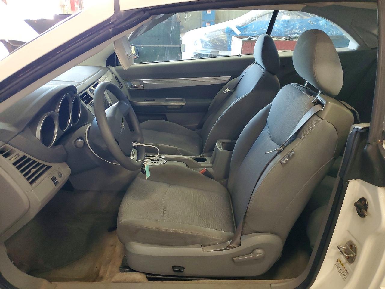 2008 Chrysler Sebring Touring White vin: 1C3LC55R98N273174