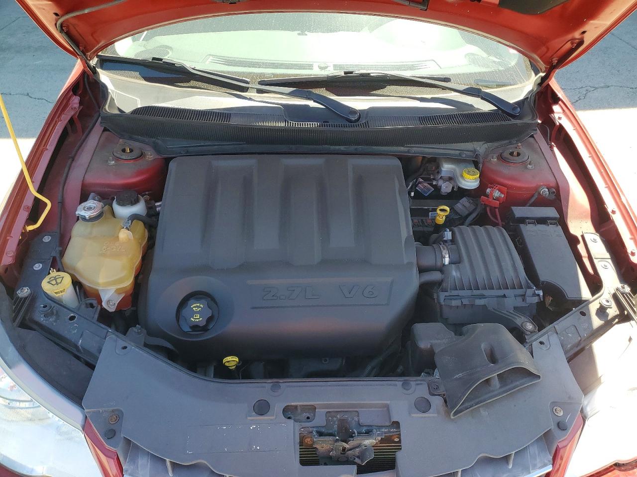 2008 Chrysler Sebring Red vin: 1C3LC55RX8N643564