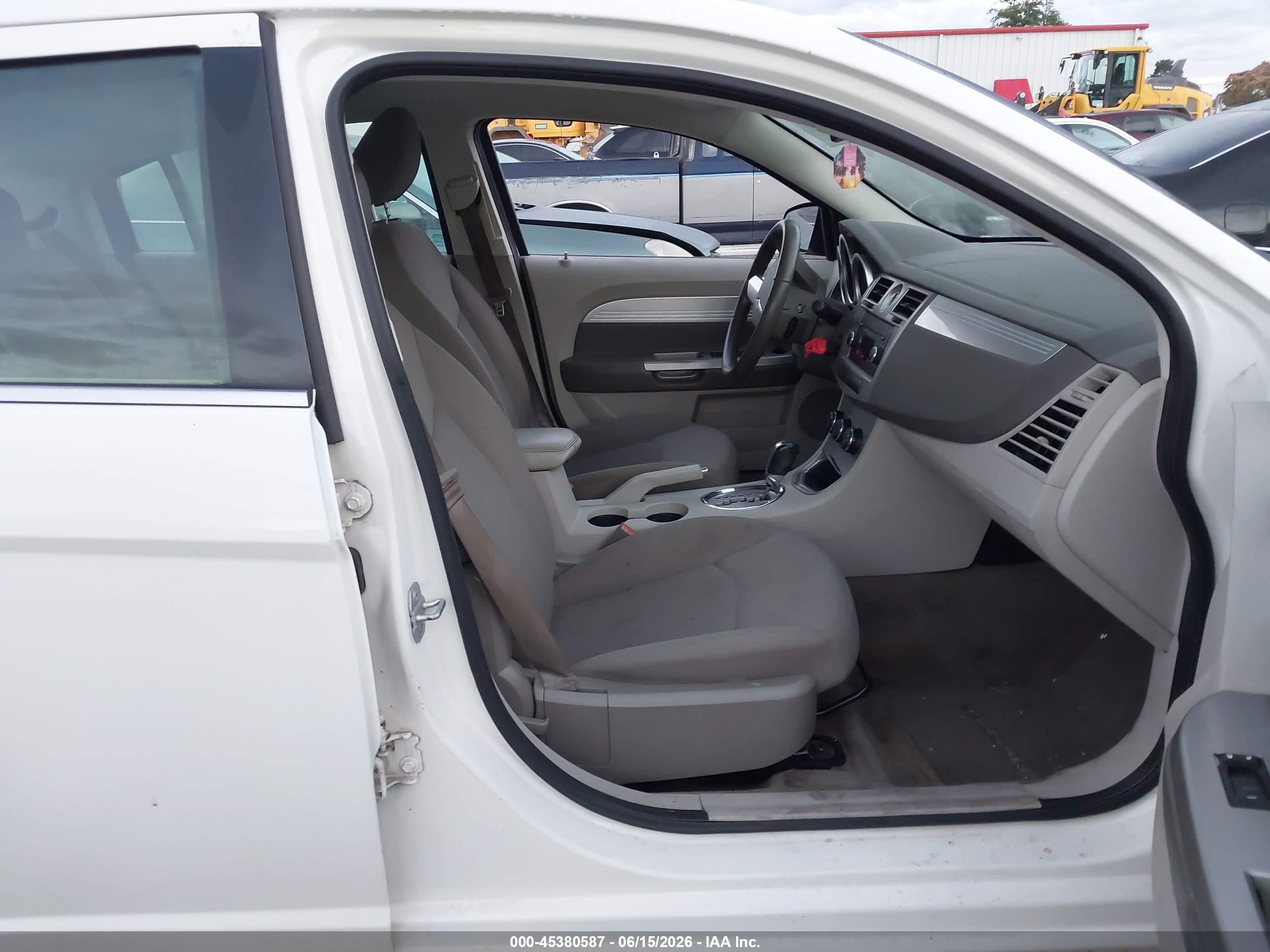 2009 Chrysler Sebring Touring White vin: 1C3LC56B39N544605