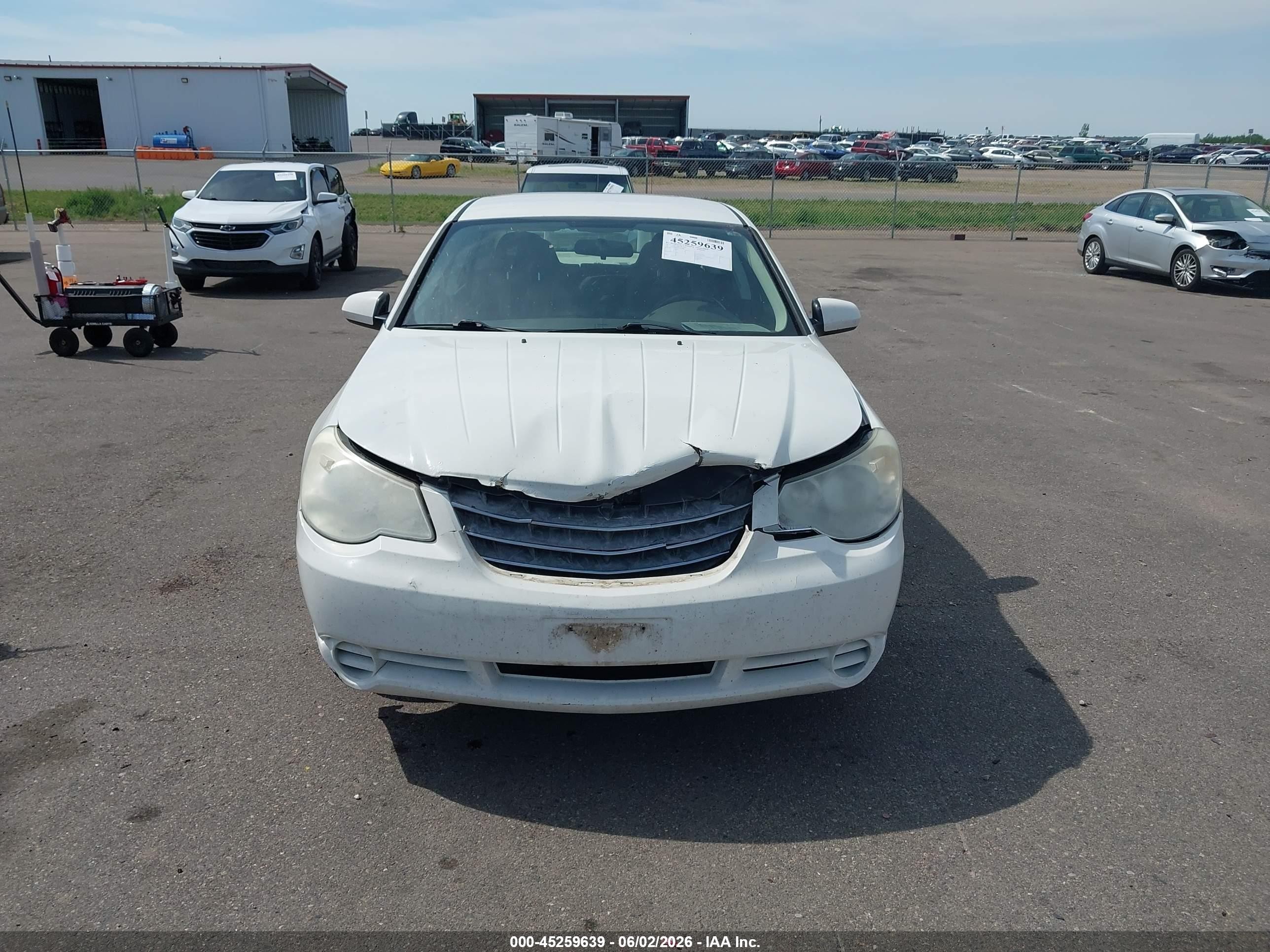 2009 Chrysler Sebring Touring White vin: 1C3LC56B39N566880
