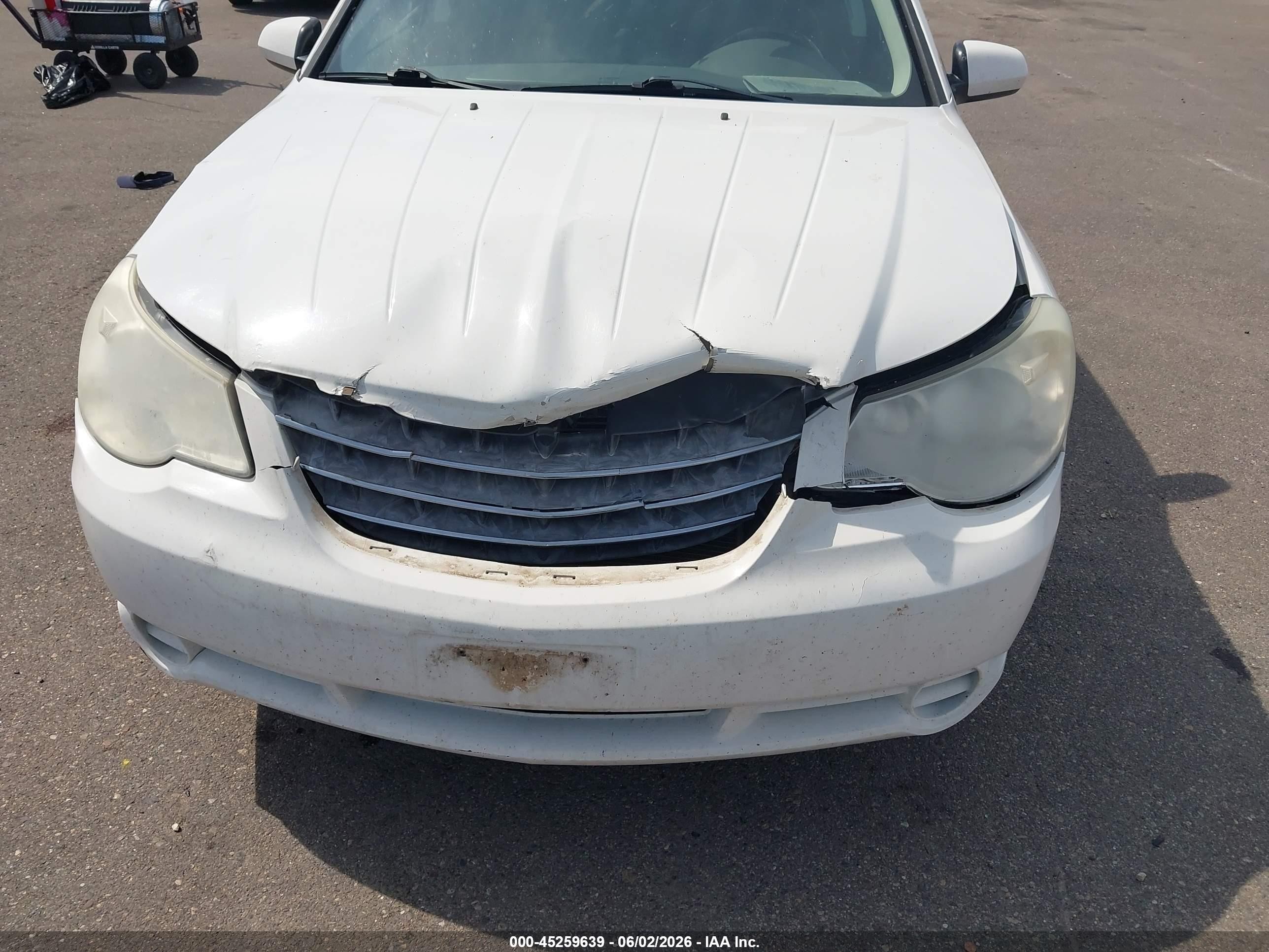 2009 Chrysler Sebring Touring White vin: 1C3LC56B39N566880