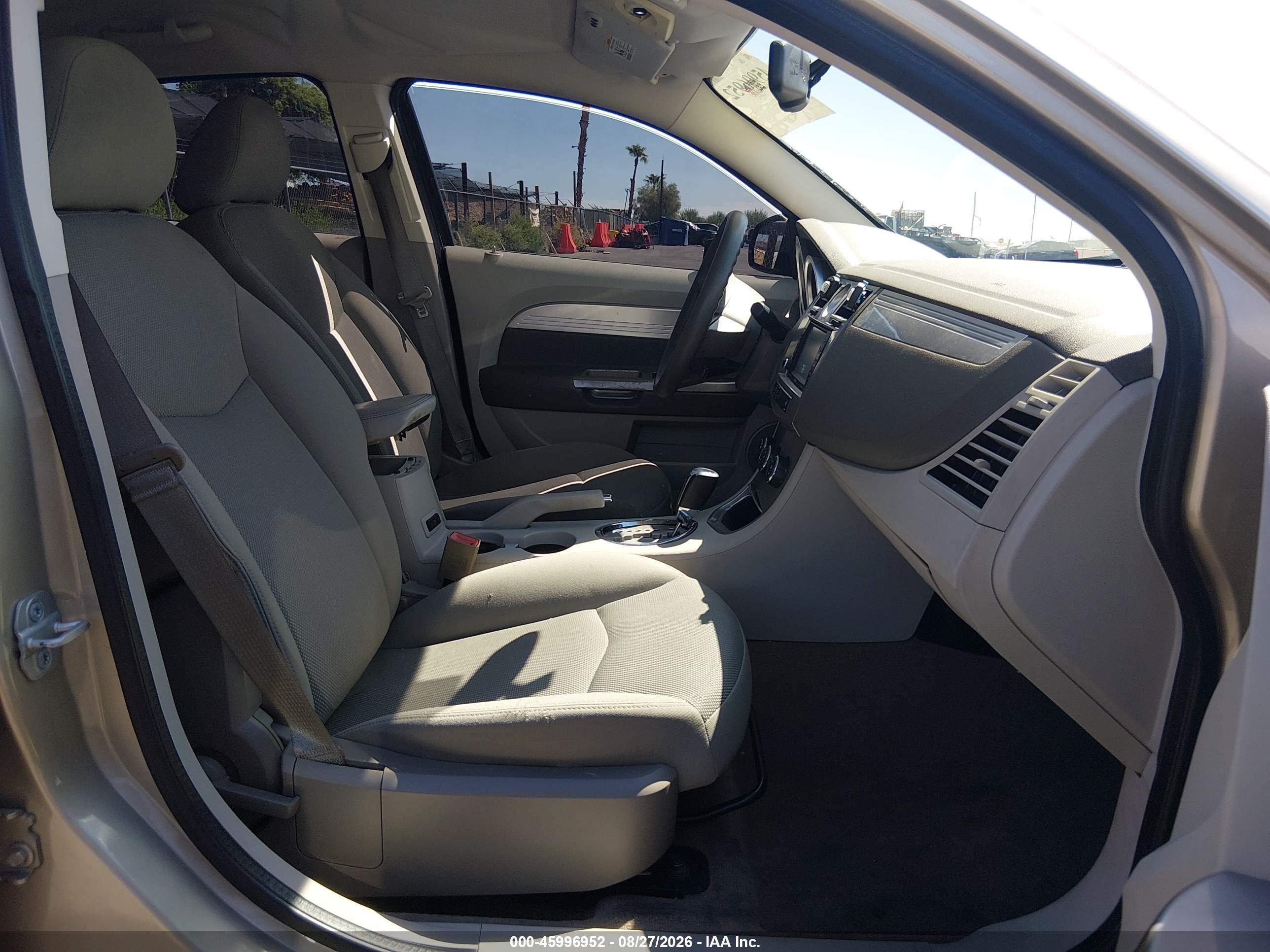 2008 Chrysler Sebring Touring Beige vin: 1C3LC56J58N295830