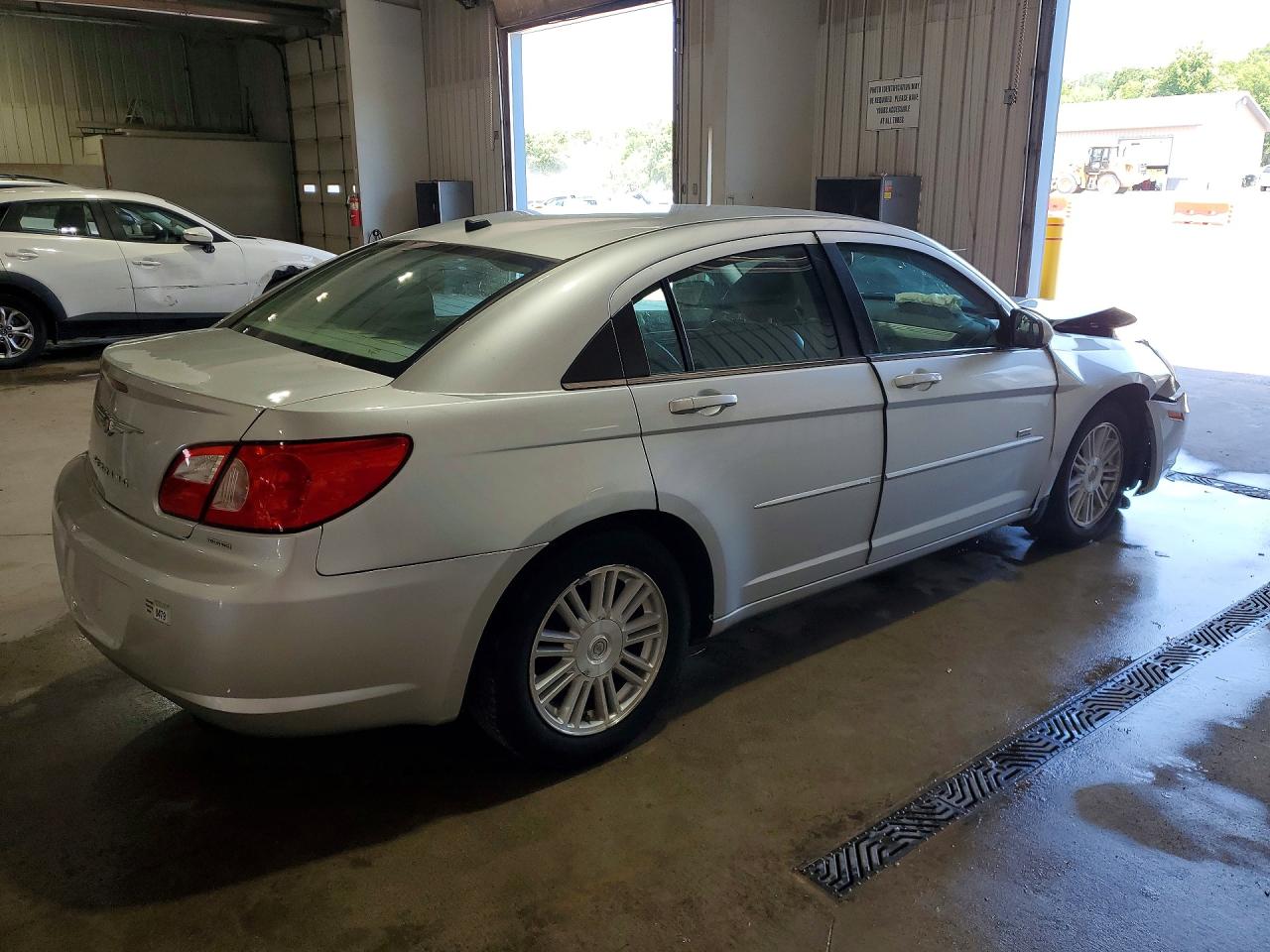 2008 Chrysler Sebring Touring Silver vin: 1C3LC56JX8N152839